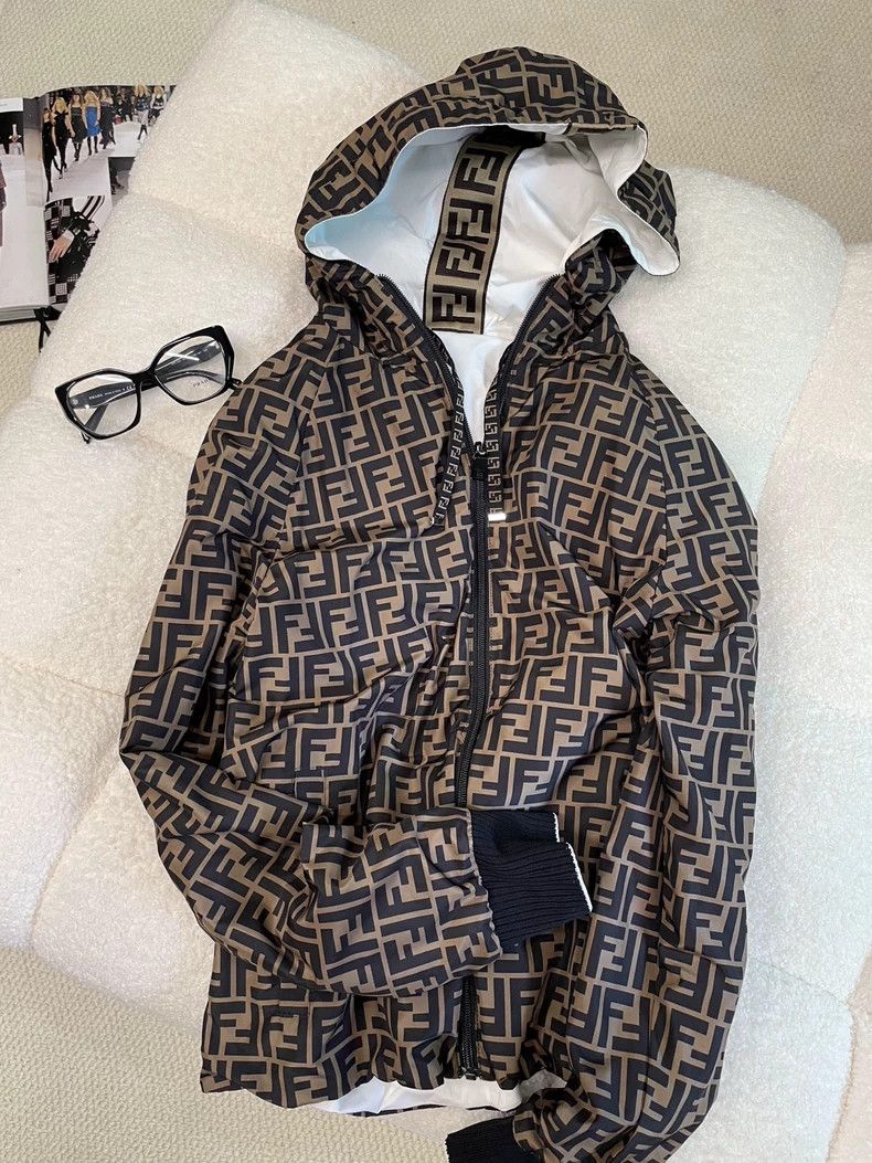 Fendi Fendi Reversible Size US M / EU 48-50 / 2 - 1 Thumbnail