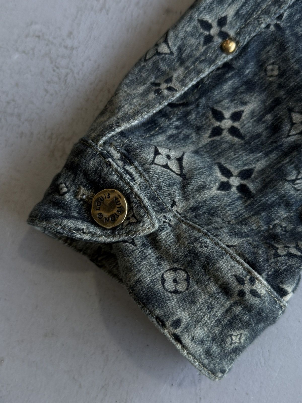 Louis Vuitton Louis Vuitton - Blue Star Monogram Denim Jacket Size US S / EU 44-46 / 1 - 10 Thumbnail