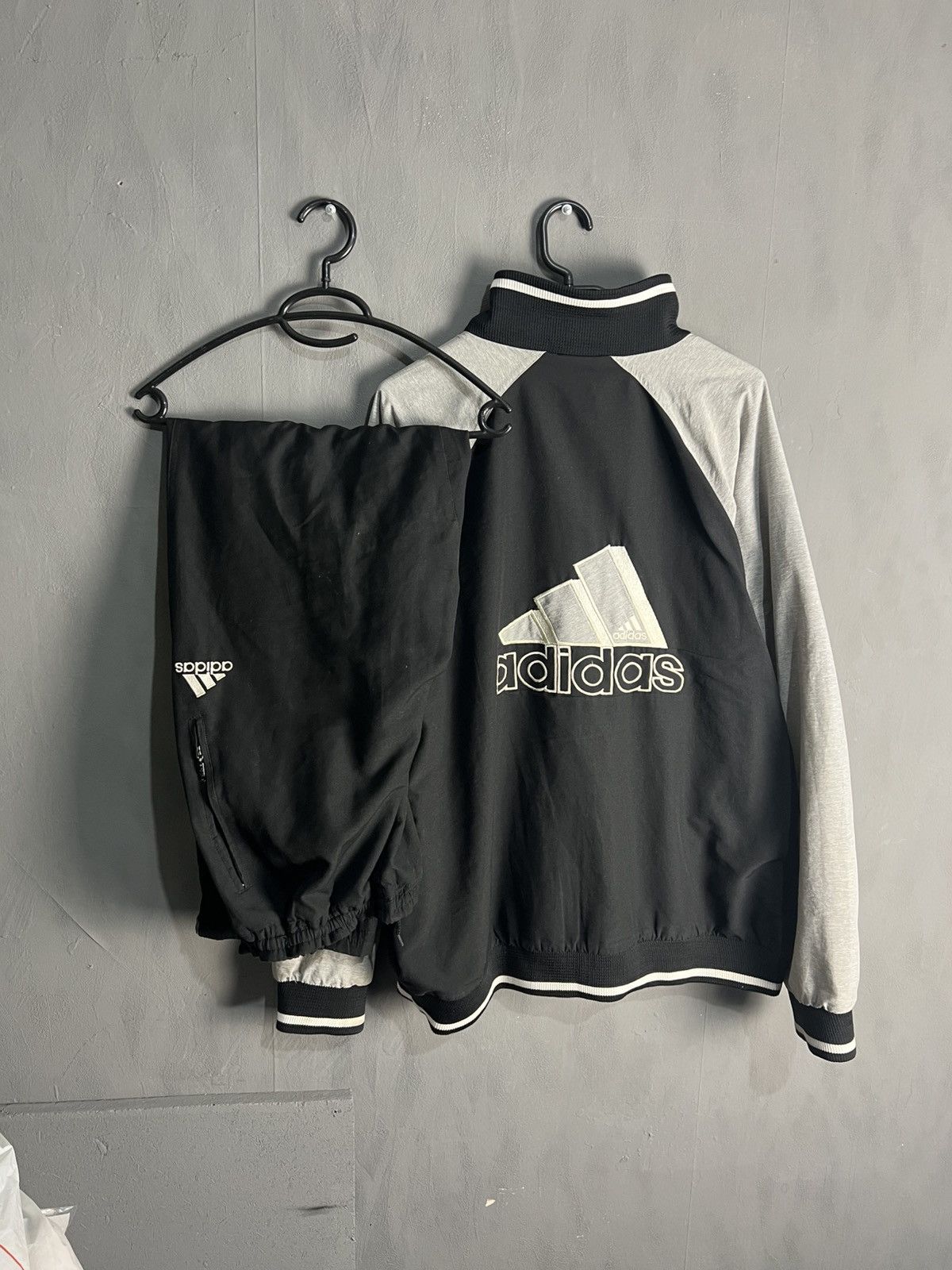 Adidas 🔥RARE🔥vintage adidas suit Size 40L - 1 Thumbnail