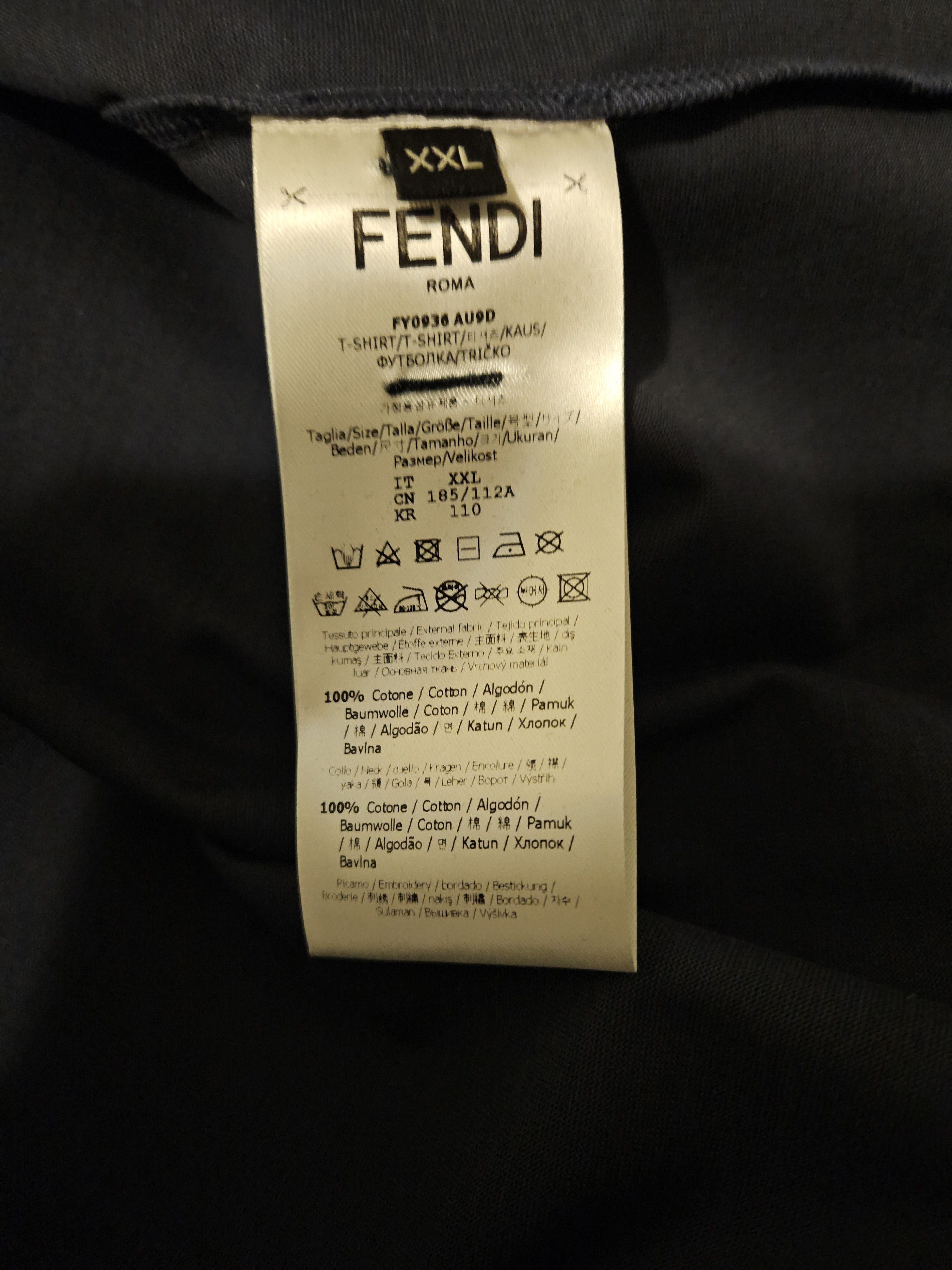 Fendi Fendi crest embroidered crewneck tshirt Size US L / EU 52-54 / 3 - 6 Thumbnail