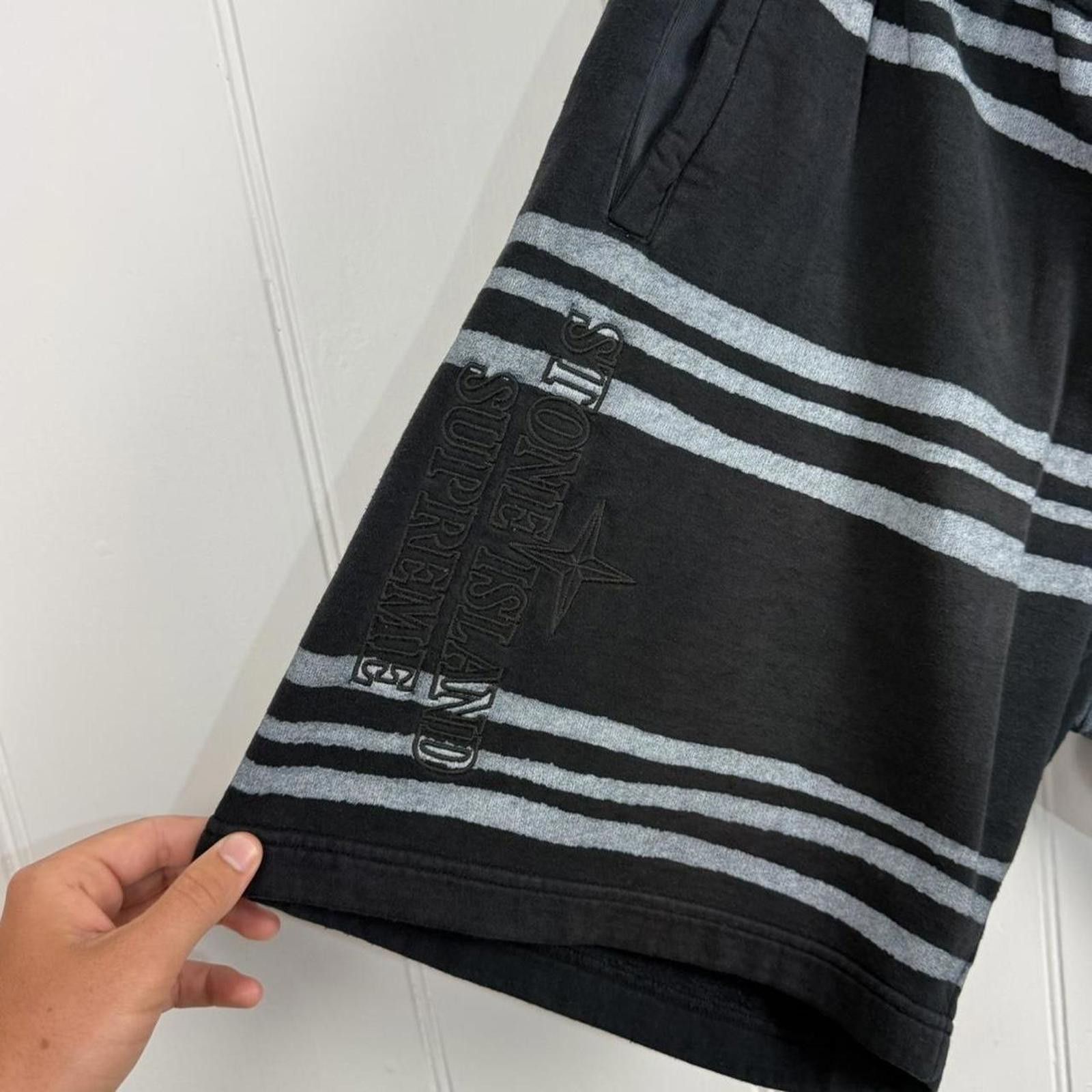 Stone Island Stone Island x Supreme Striped Shorts Size US 34 / EU 50 - 4 Thumbnail