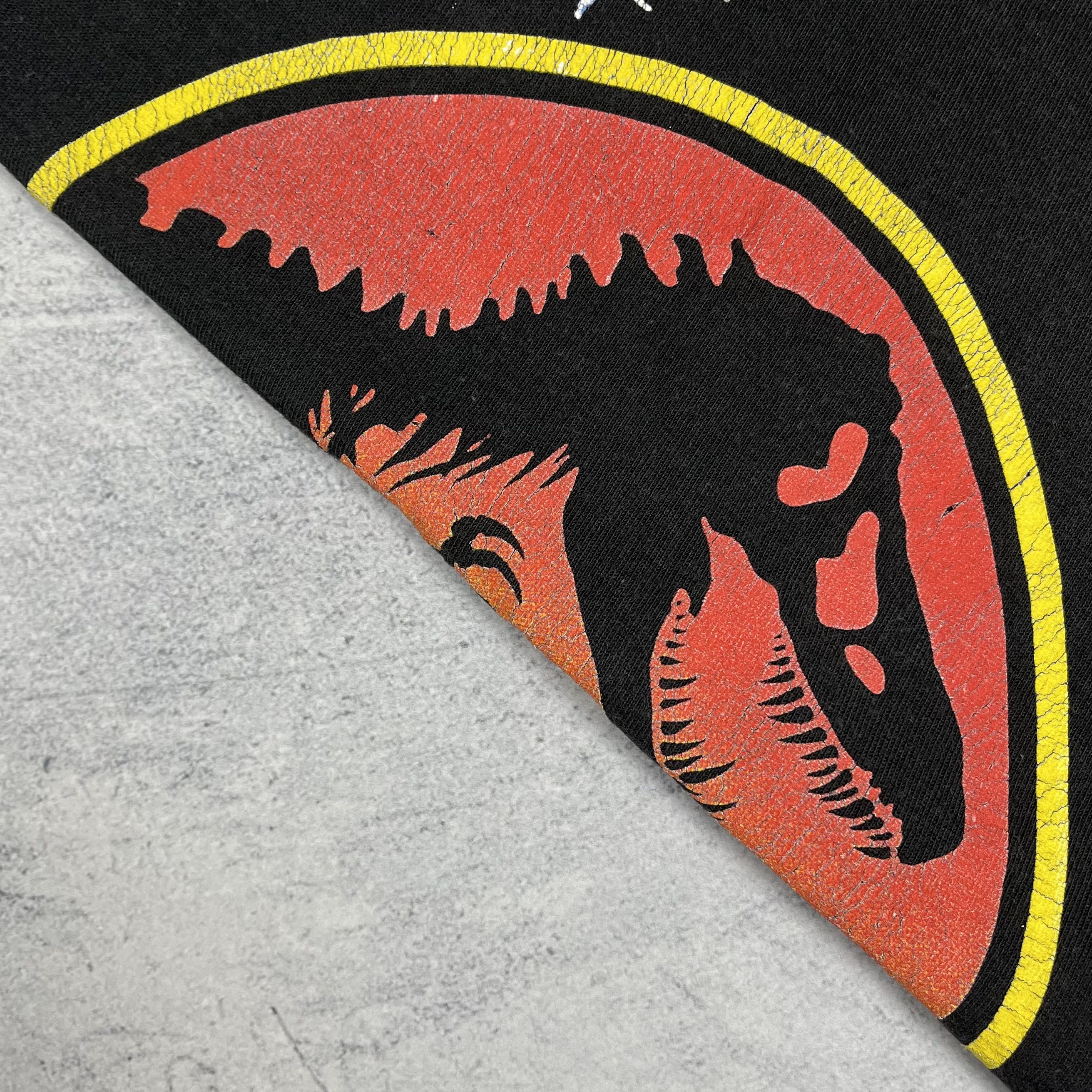 Expert Horror Vintage Jurassic Park Steven Spielberg Big Logo T Shirt 1992 Size US S / EU 44-46 / 1 - 9 Thumbnail