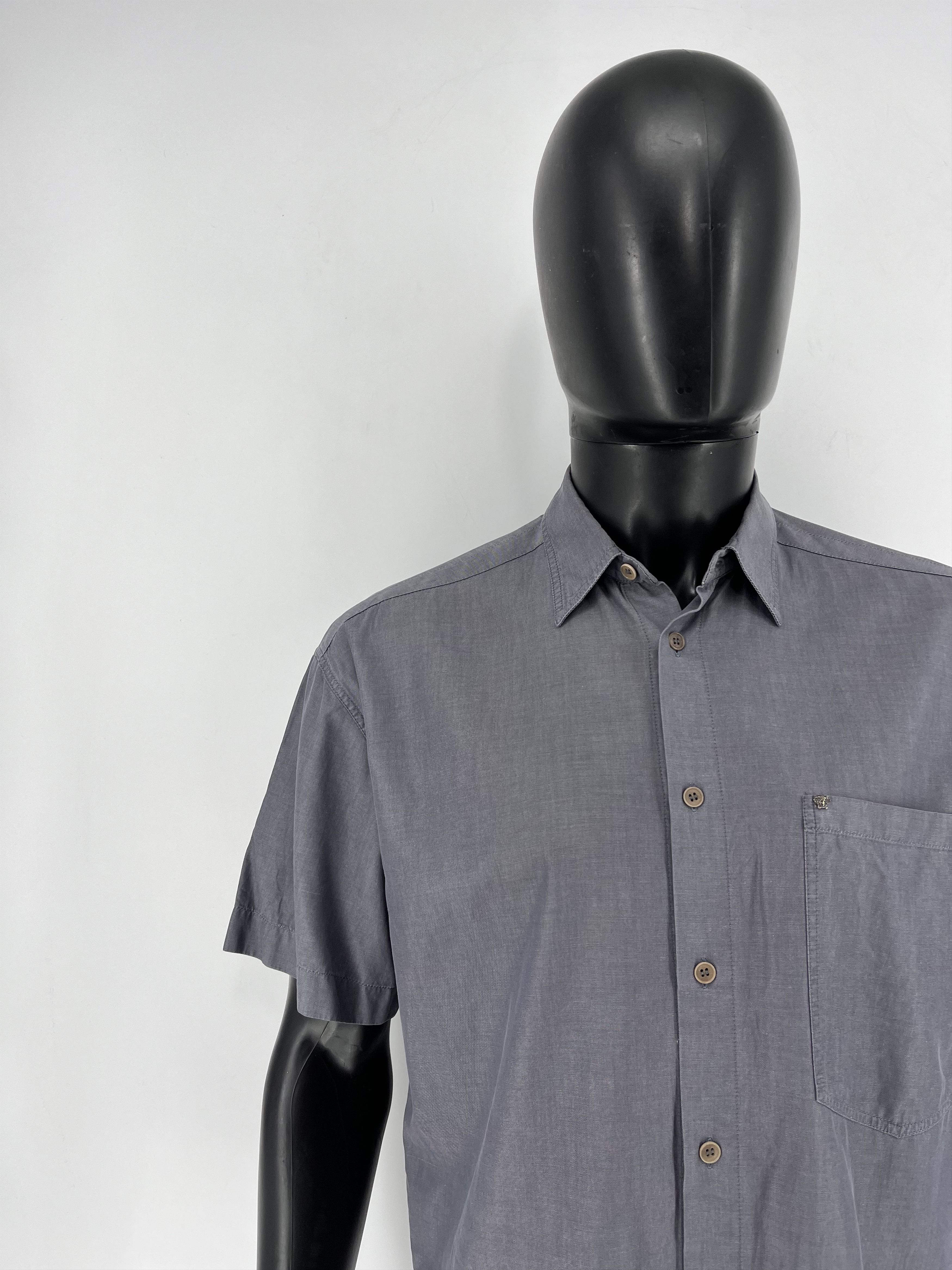 Versace Vintage Versace Classic Structure Silk Shirt 90s Size US S / EU 44-46 / 1 - 6 Thumbnail