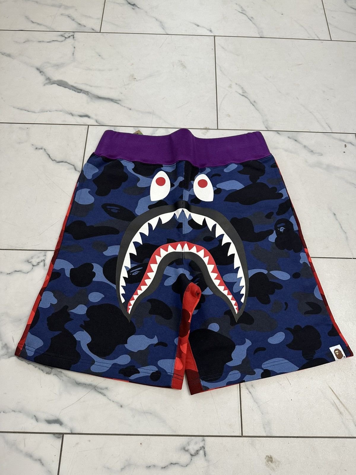 Bape Bape Shark Sweat Shorts Size US 32 / EU 48 - 1 Thumbnail