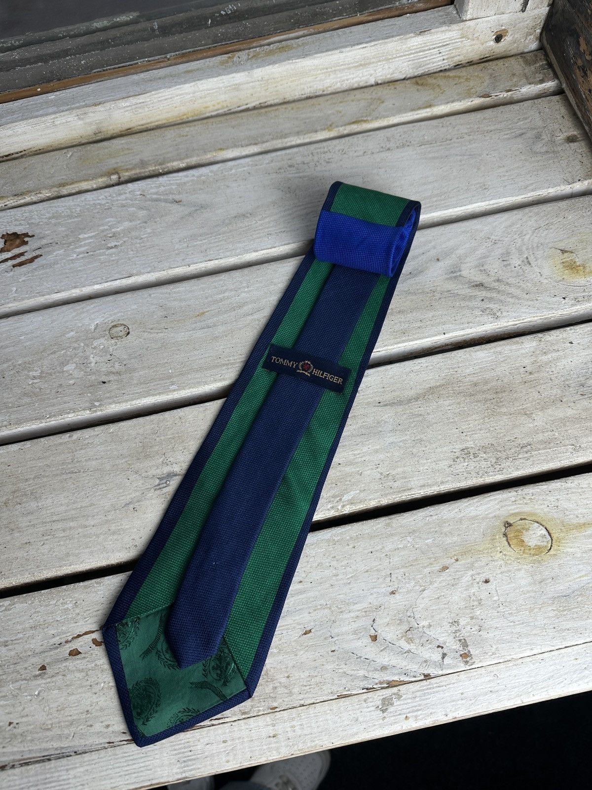 Tommy Hilfiger 🚨 TOMMY HILFIGER Tie LUXURY VINTAGE RARE OLD MONEY BASIC Size ONE SIZE - 1 Thumbnail