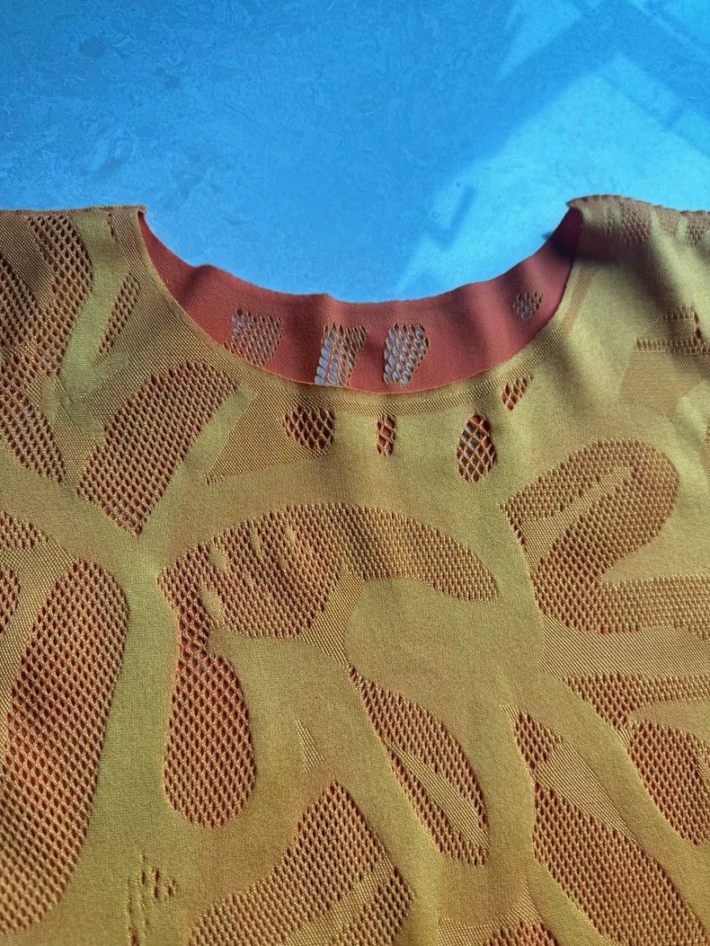 Issey Miyake Issey Miyake size:one size Orange short-sleeved shirt Size XS / US 0-2 / IT 36-38 - 4 Thumbnail