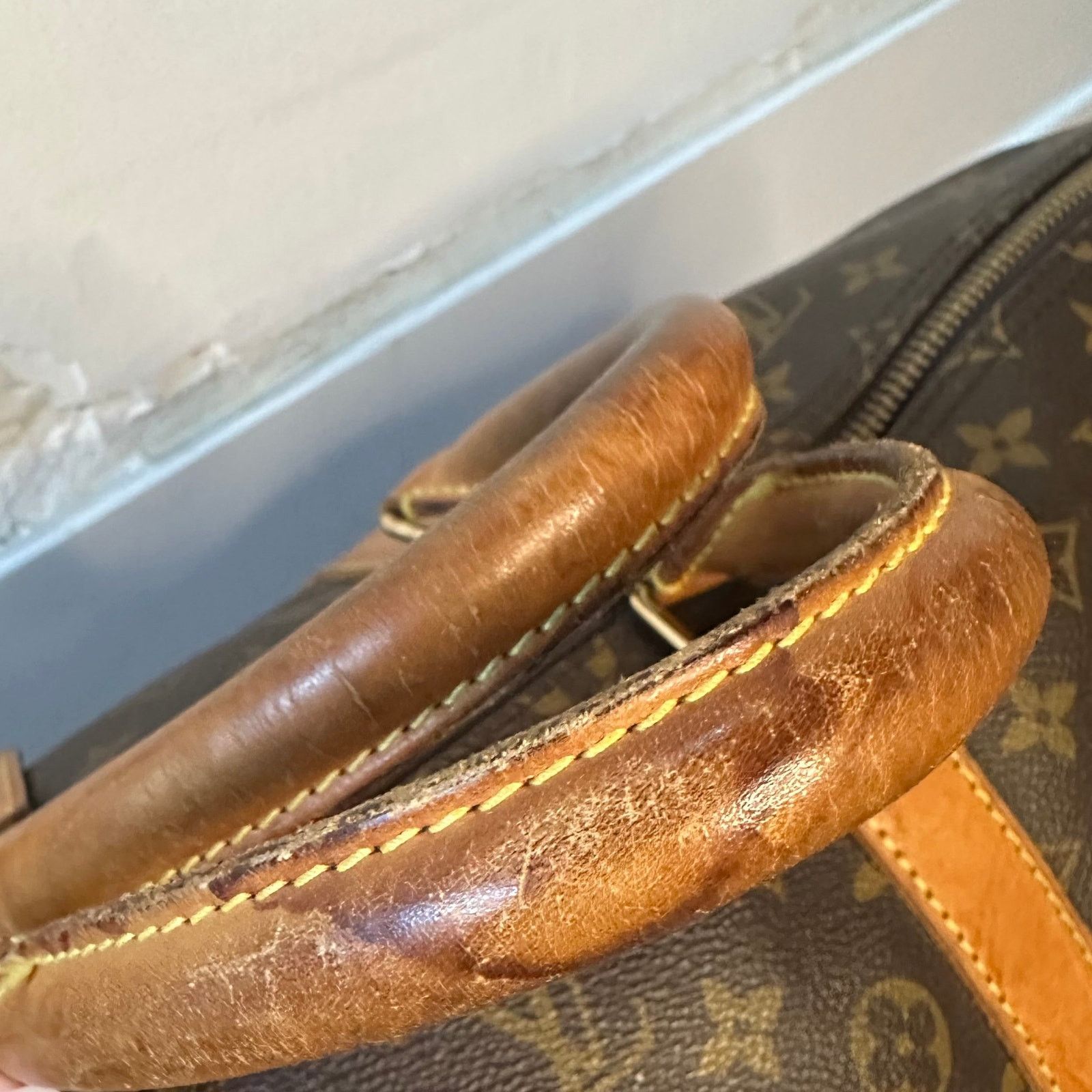 Louis Vuitton Vintage Louis Vuitton 1994 Keepall 55 Bag Size ONE SIZE - 11 Thumbnail