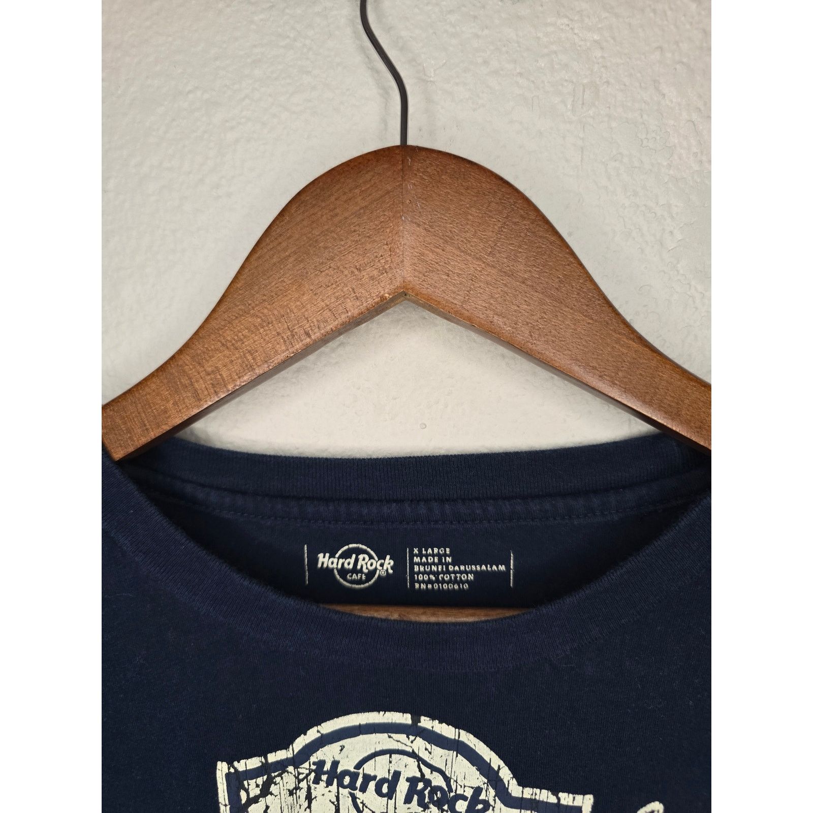 Hard Rock Cafe Hard Rock Cafe Blue San Antonio Texas Love All Serve All Tee Size US XL / EU 56 / 4 - 6 Thumbnail