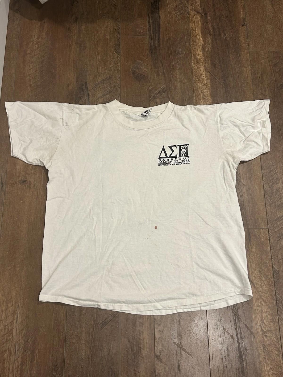 Delta Vintage 90s Oklahoma Sooners Fraternity T-Shirt Boxy L 23x24 Size US L / EU 52-54 / 3 - 1 Thumbnail