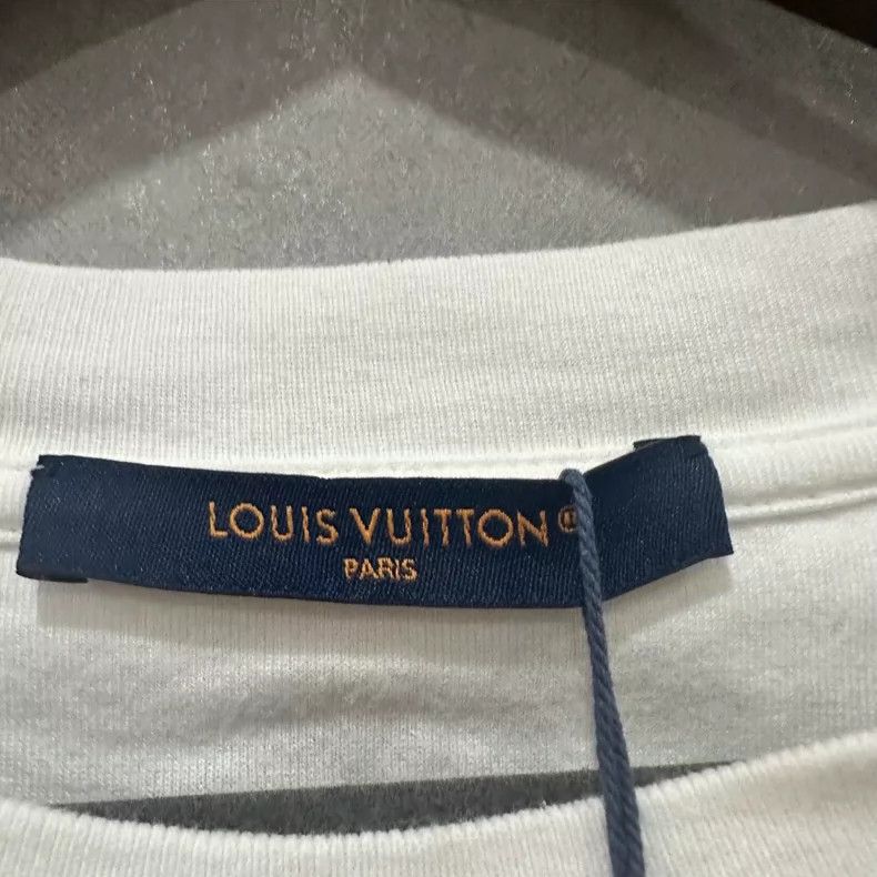 Louis Vuitton Louis Vuitton SKI Ski Collection Crew Neck Drop Shoulder P Size US S / EU 44-46 / 1 - 4 Thumbnail