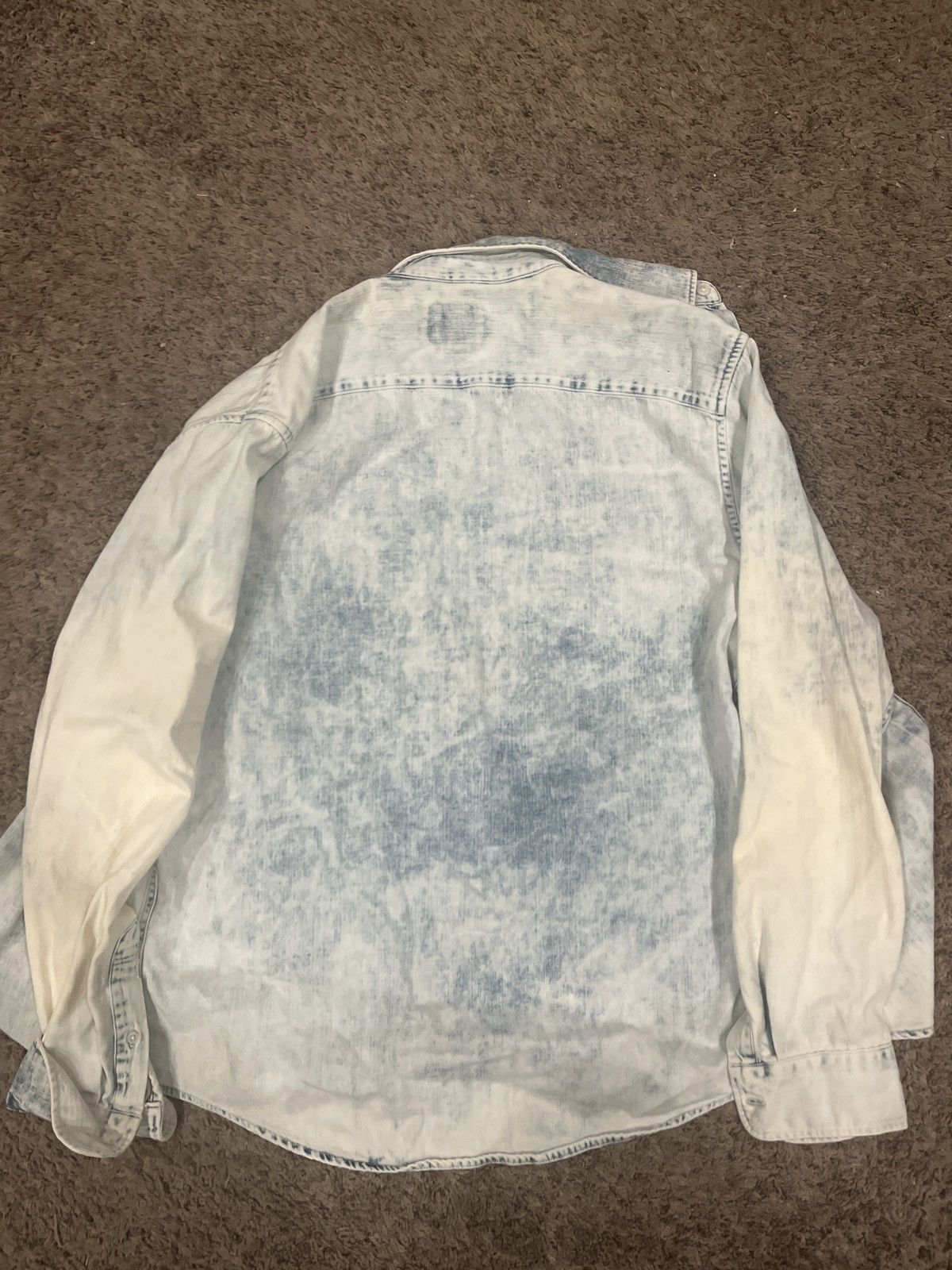 American Eagle Outfitters American Eagle Acid Wash Faded Denim Button Up Size US M / EU 48-50 / 2 - 3 Thumbnail