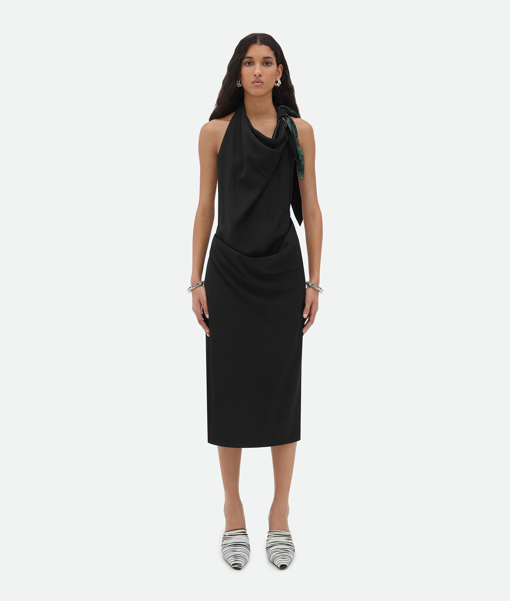 Bottega Veneta o1bcso1str0225 Fluid Viscose Midi Dress in Black Size M / US 6-8 / IT 42-44 - 1 Thumbnail