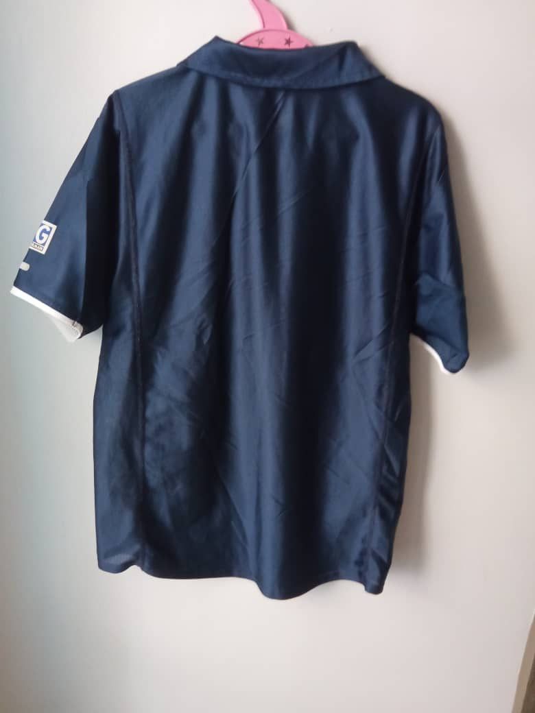 Vintage 2001-2002 PSG Home Soccer Jersey Size US S / EU 44-46 / 1 - 2 Thumbnail