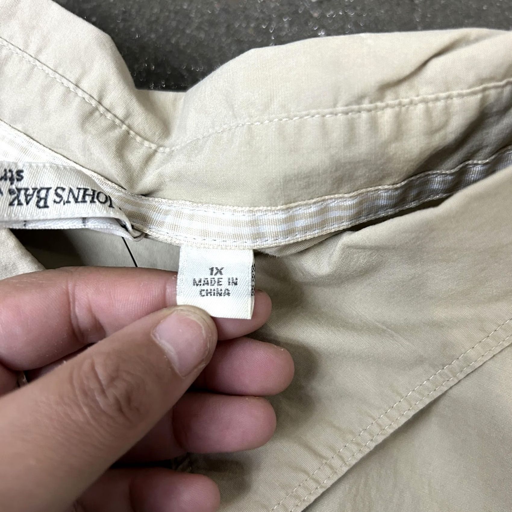 Vintage VINTAGE? No — St. Johns Bay Shirt Womens 1X Tan Khaki Stretch Button Front Collared Blouse Size XL / US 12-14 / IT 48-50 - 4 Thumbnail
