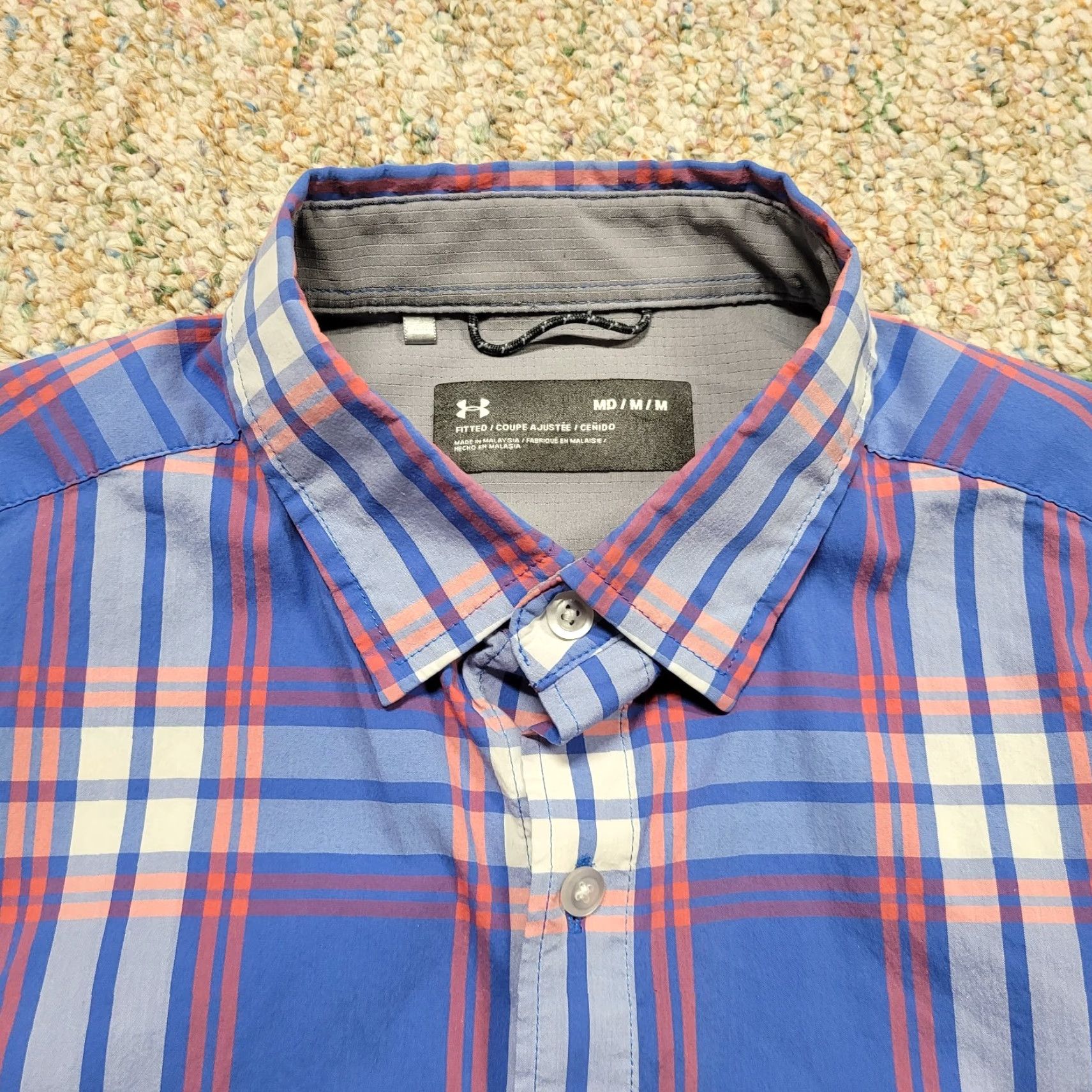 Under Armour Shirt Mens Medium Blue Plaid Fitted Button Up Performance  Stretch Shirt