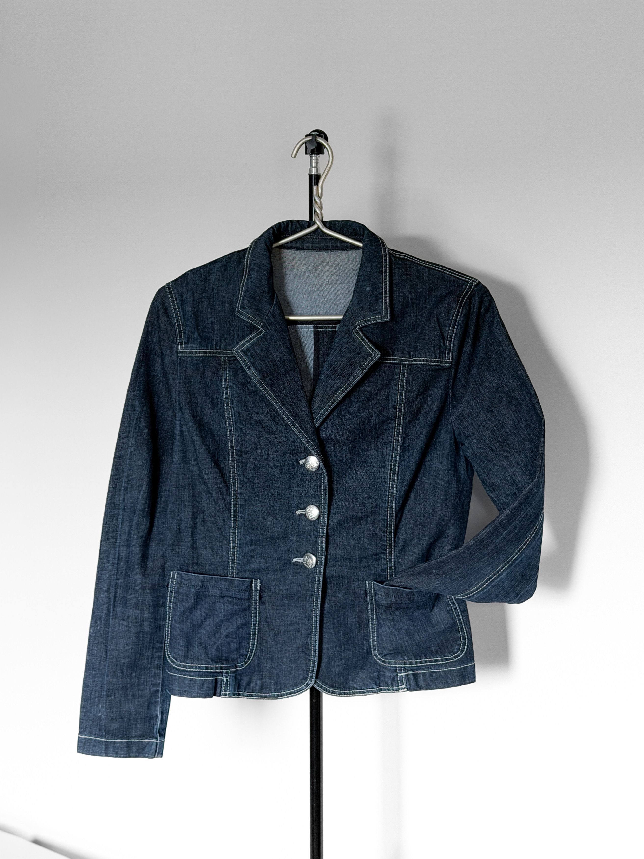 Max Mara Max Mara Vintage Women’s Denim Jacket Size M / US 6-8 / IT 42-44 - 1 Thumbnail