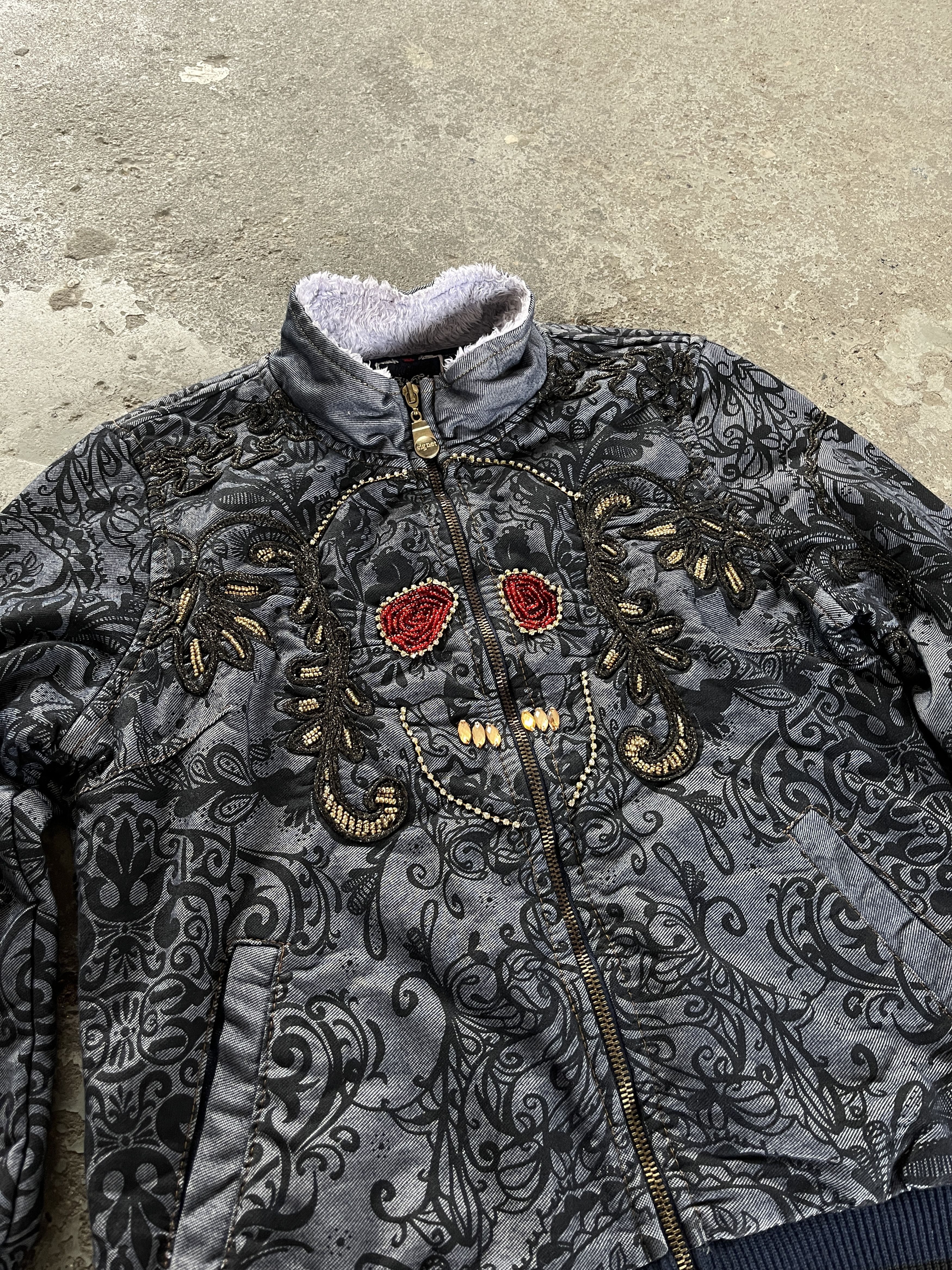Other signet japan 90s grunge skull all over print sweatshirt Size US S / EU 44-46 / 1 - 2 Thumbnail