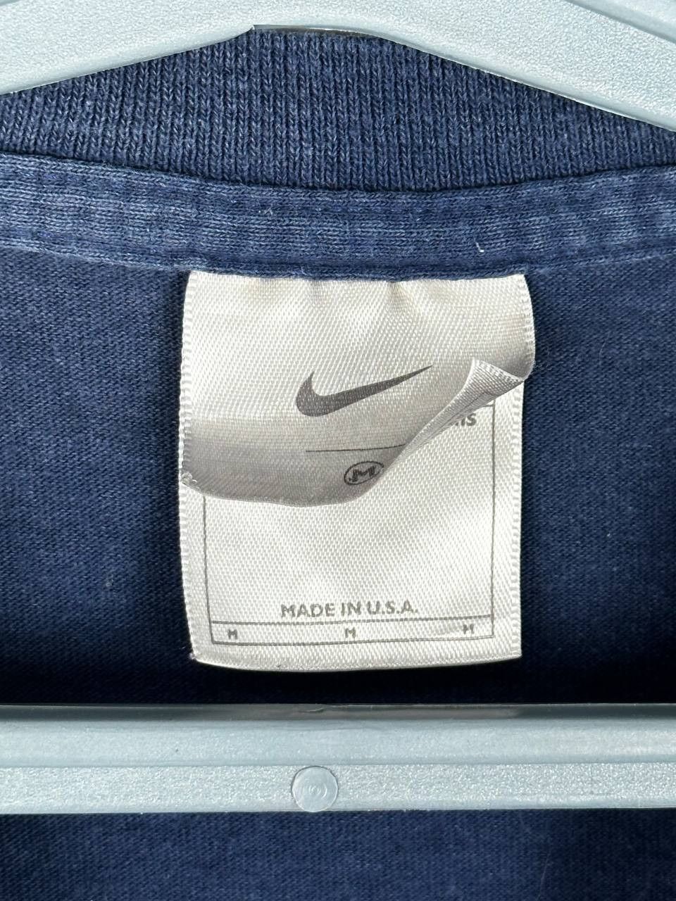 Nike × Vintage Vintage Faded Nike Great Britain Center Logo Swoosh T Shirt Size US L / EU 52-54 / 3 - 5 Thumbnail