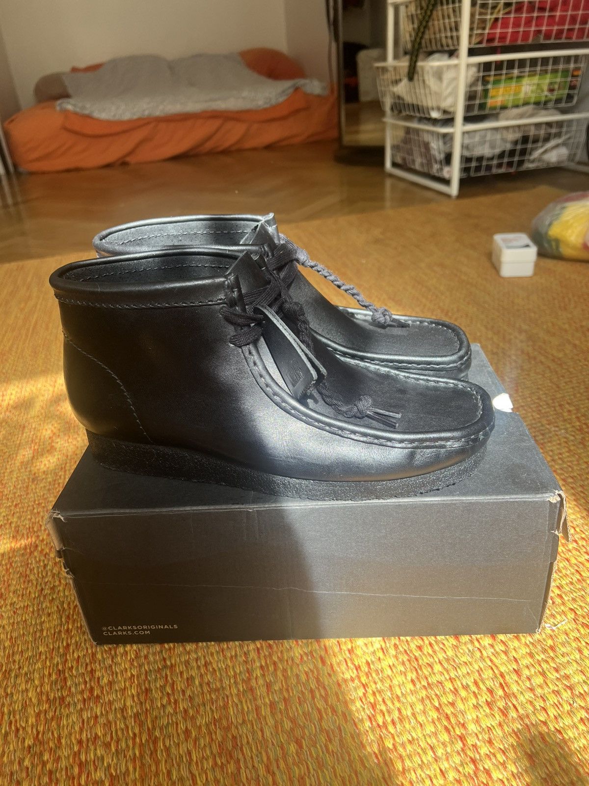 Clarks Clarks Wallabee Originals Black Leather Size US 10.5 / EU 43-44 - 4 Thumbnail