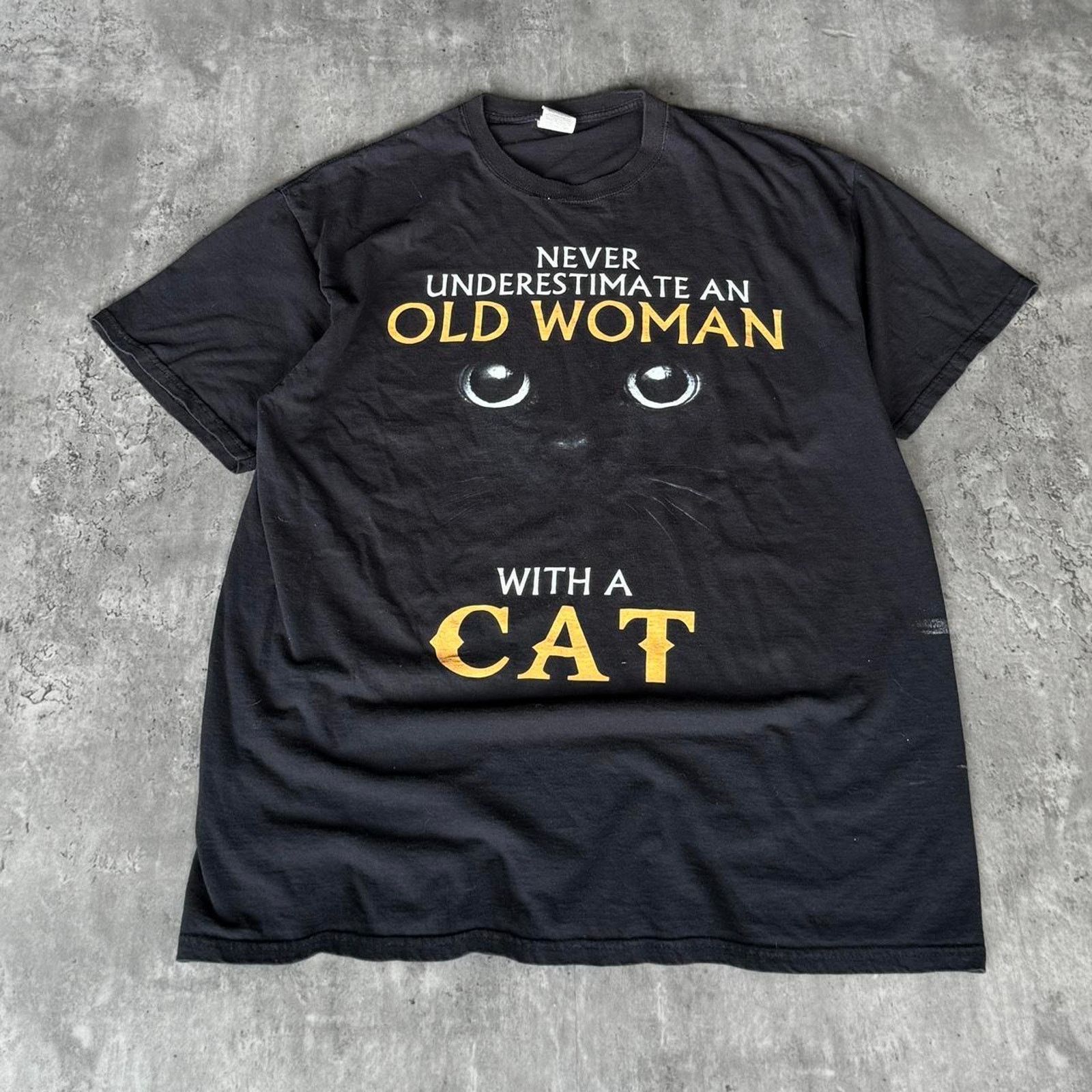 Japanese Brand × Vintage Vintage Y2K Funny Cat Meme T Shirt Size US XL / EU 56 / 4 - 1 Thumbnail