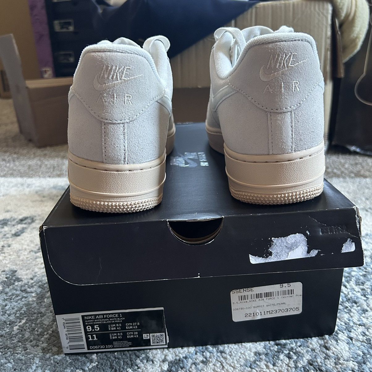 Nike WiNTER 2021 AiR FORCE 1 PREMiUM SUMMiT WHiTE PEARL SUEDE AF1 Size US 9.5 / EU 42-43 - 12 Thumbnail