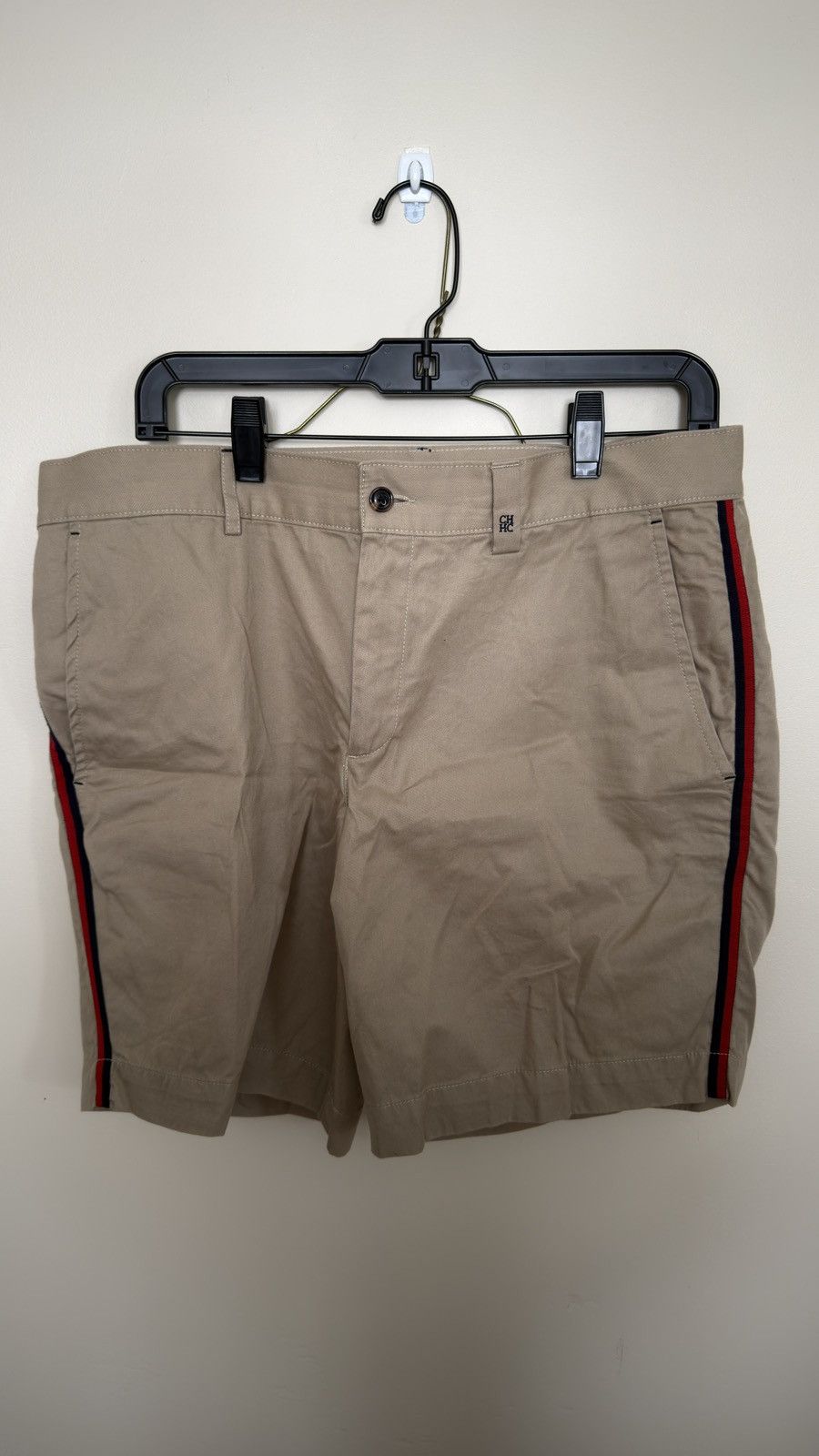 Carolina Herrera Side striped summer khaki short Size US 34 / EU 50 - 1 Thumbnail