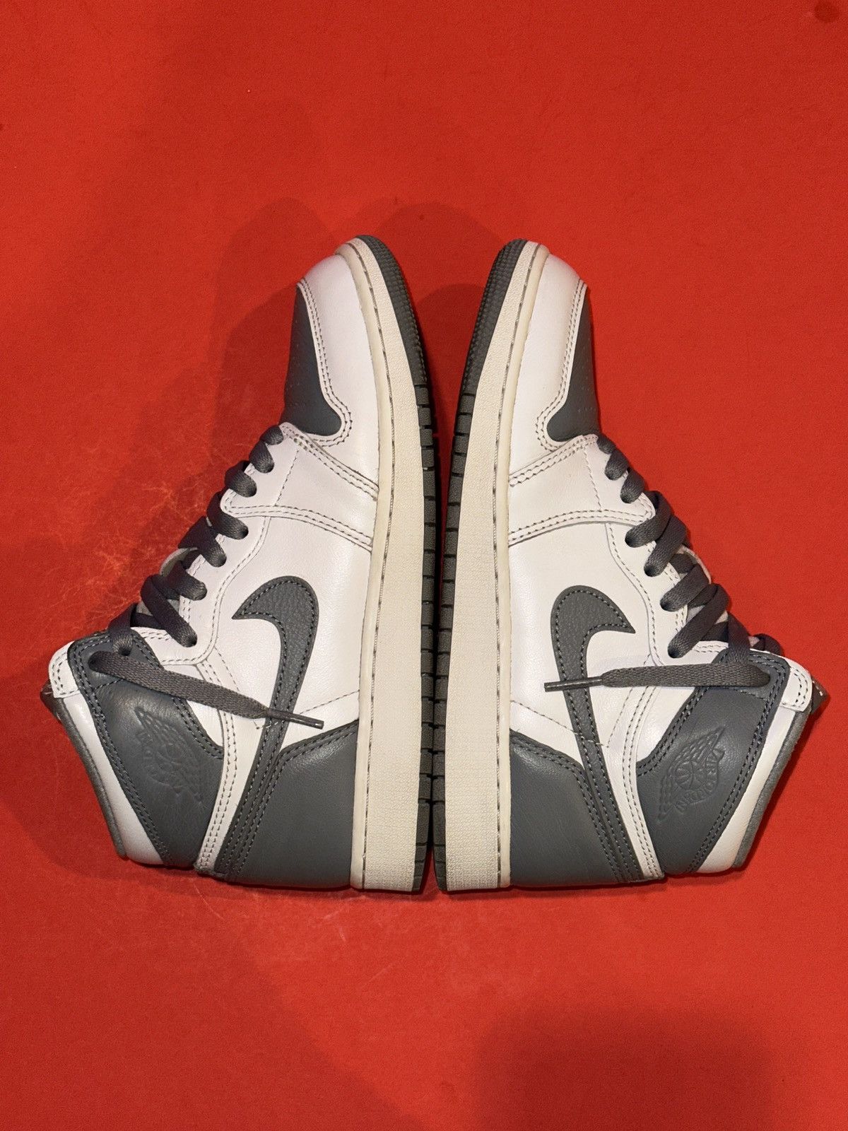 Jordan Brand Nike Air Jordan 1 Retro High Stealth Gray White 575441-037 Size US 5.5 / EU 38 - 4 Thumbnail