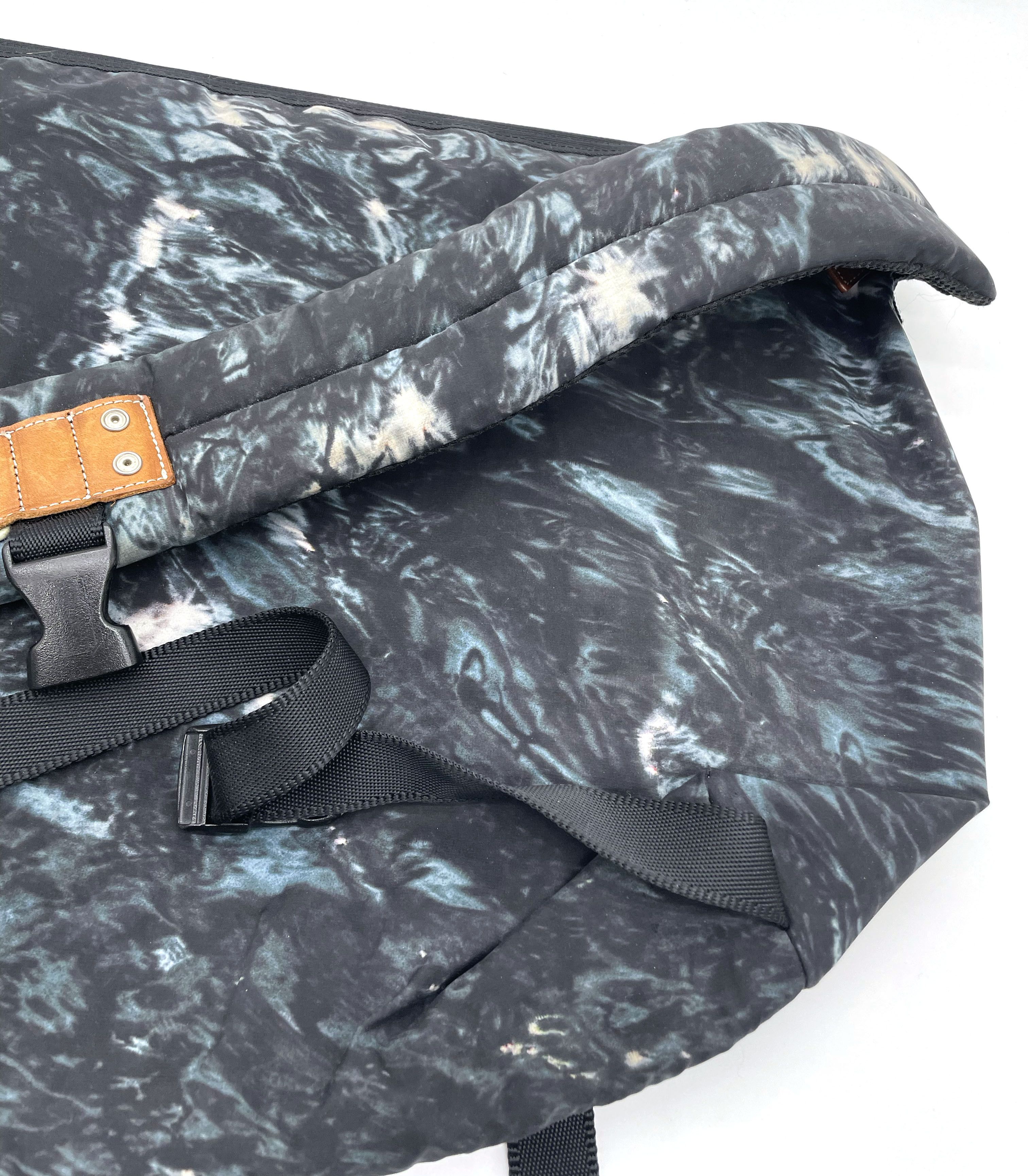 Undercover SS10 Less But Better Camo Messenger Bag Size ONE SIZE - 11 Thumbnail