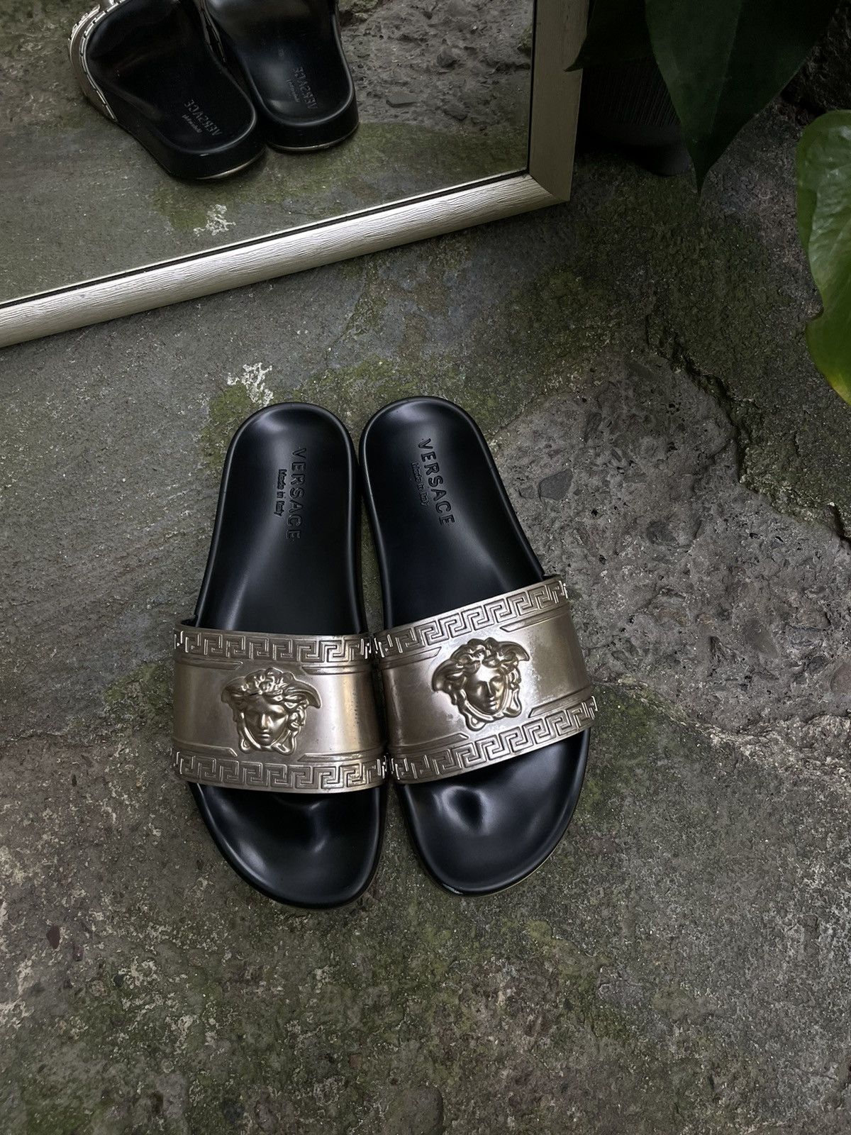 Versace Medusa Gold/Black Slippers Men's