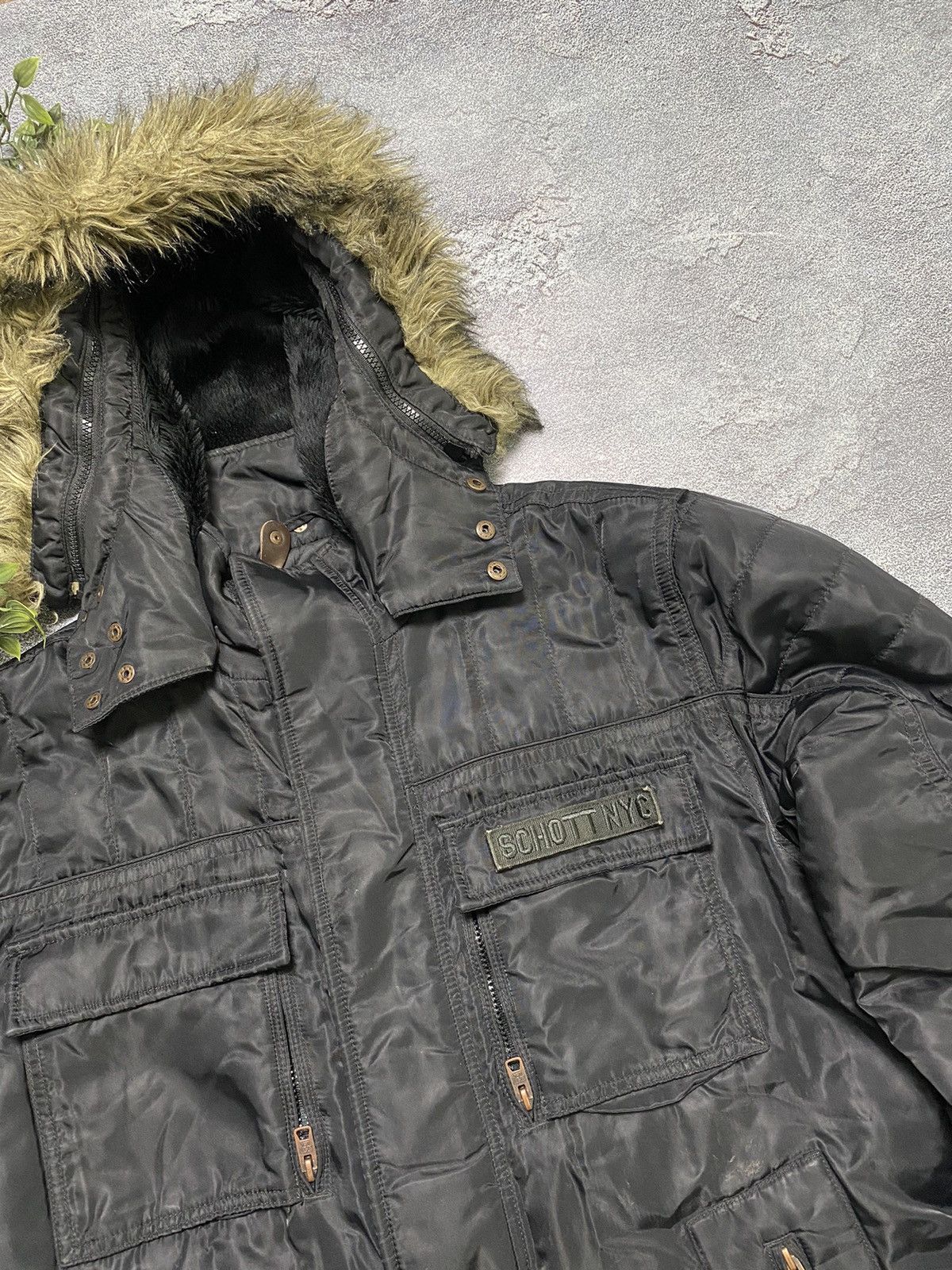 Schott × Vintage Schott parka jacket winter patch logo size L Size US L / EU 52-54 / 3 - 5 Thumbnail