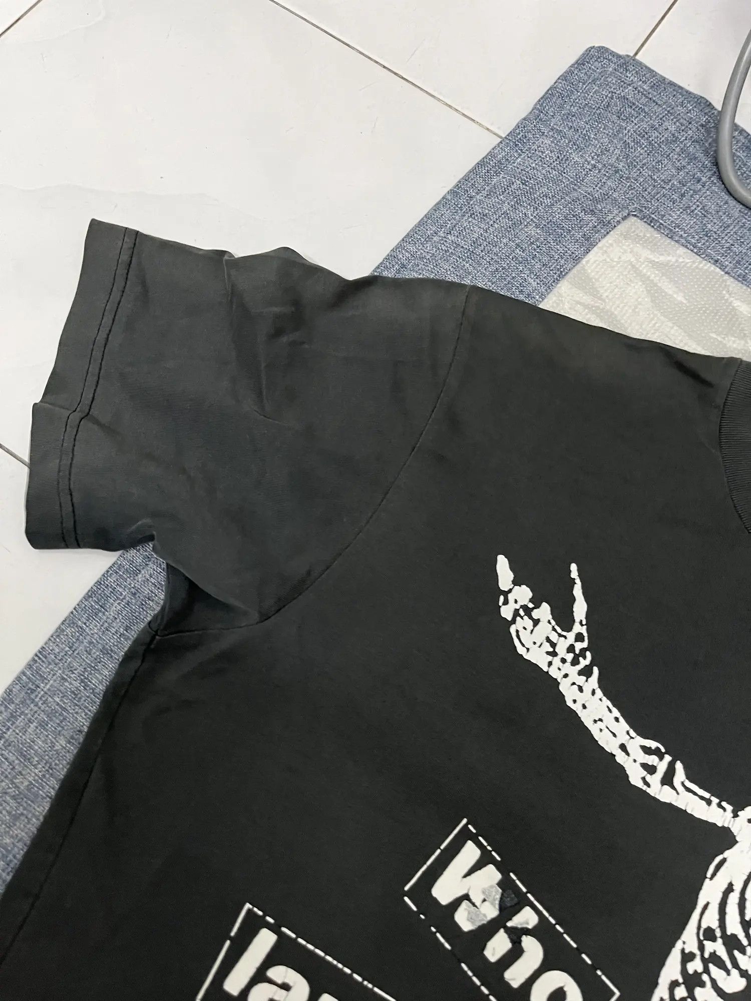 Band Tees Race Against The Machine X Barbara Kruger Size US M / EU 48-50 / 2 - 10 Thumbnail