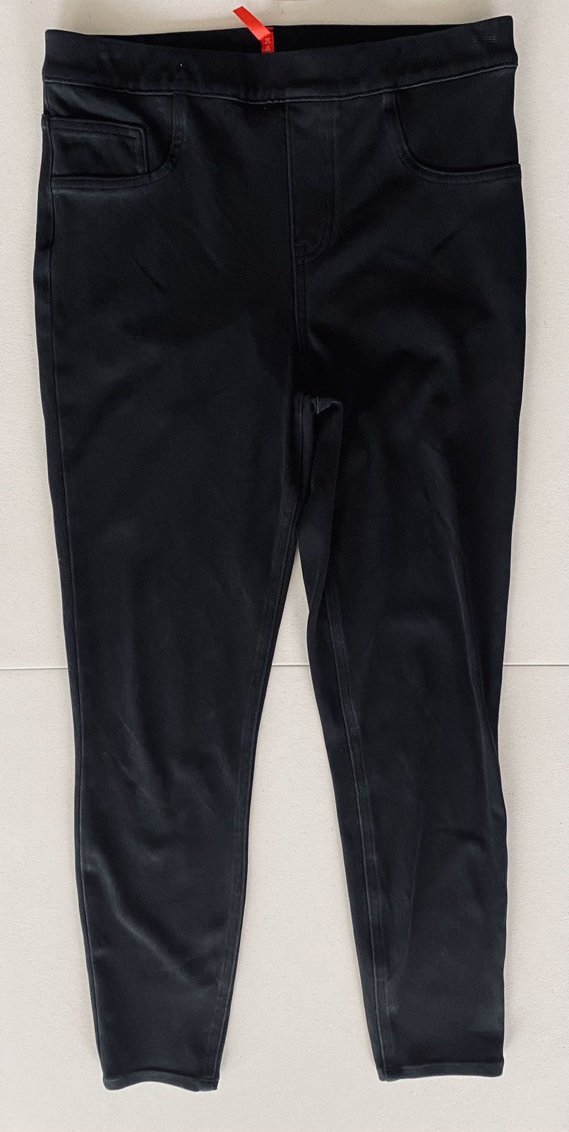 Spanx Spanx Jean-ish Ankle Leggings Black Seamless Lg 20018R VGC Size 32" / US 10 / IT 46 - 1 Thumbnail