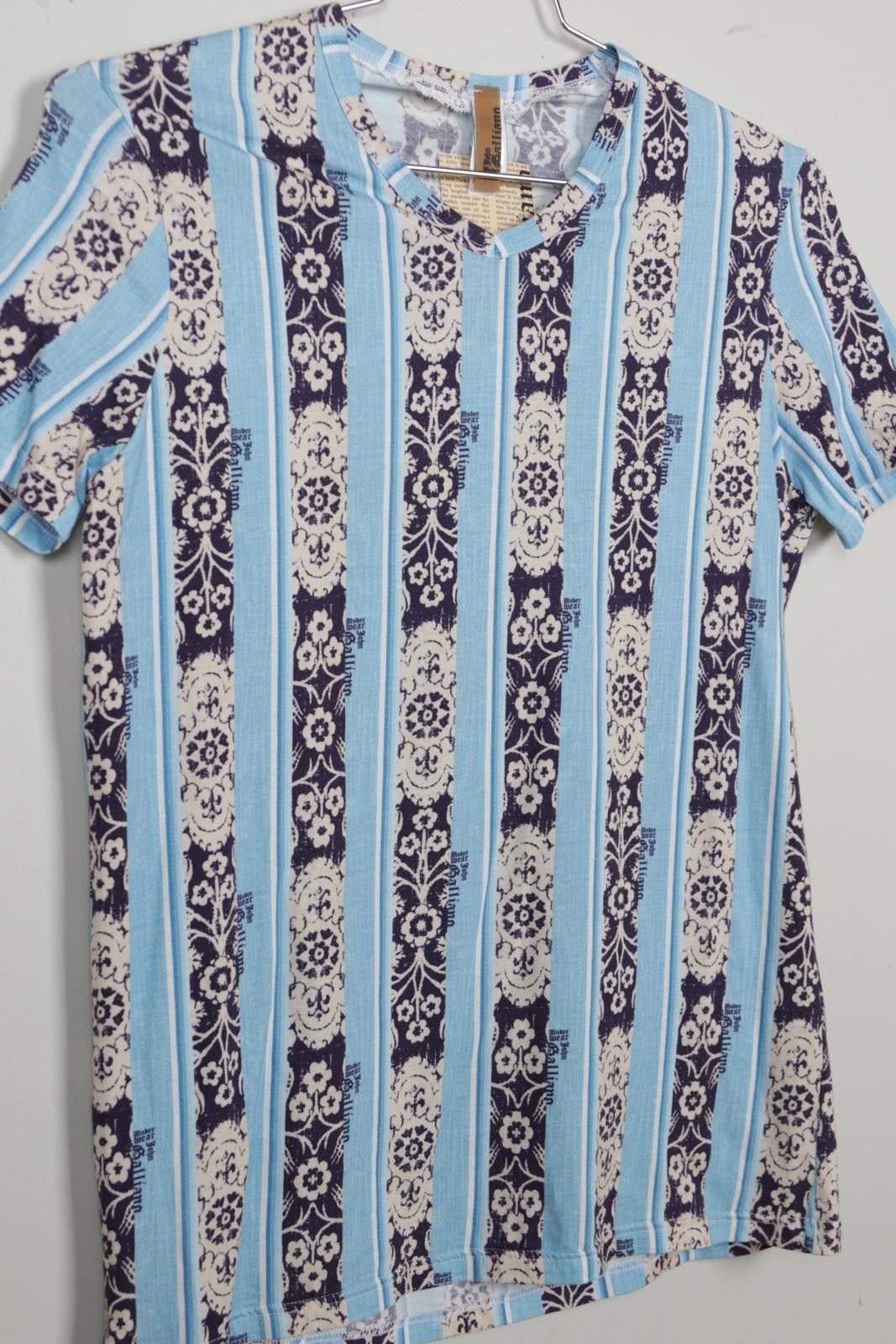 John Galliano 00's John Galliano Stripe Motif T-Shirt Size S / US 4 / IT 40 - 3 Thumbnail