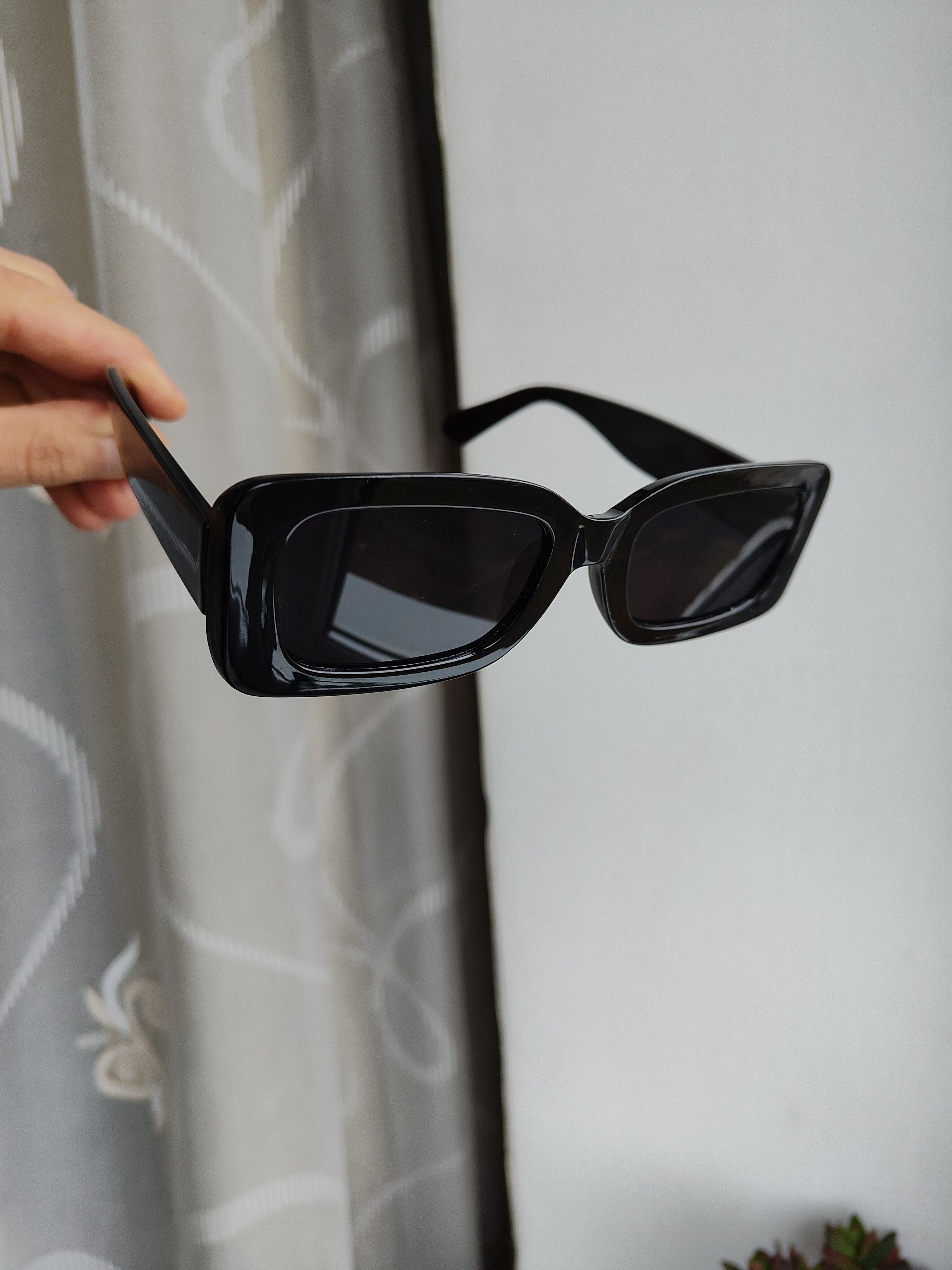 Vintage Woman's Sunglasses In Style Burberry Size ONE SIZE - 8 Thumbnail