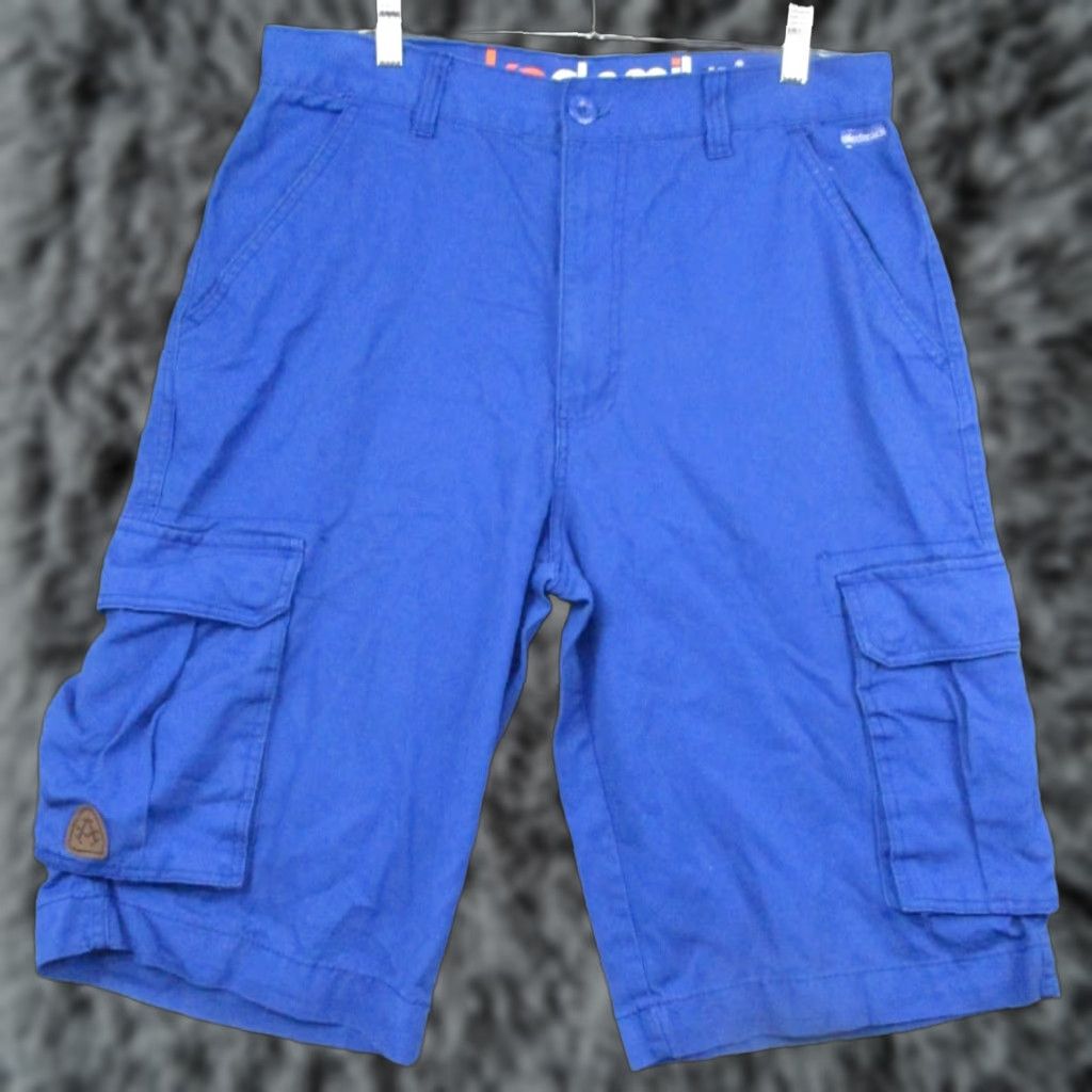 Akademiks **AKADEMIKS Men's Blue Cargo Shorts 34 Baggy** User: AKADEMIKS Blue Men's Cargo Shorts 34 Baggy Size US 34 / EU 50 - 1 Thumbnail