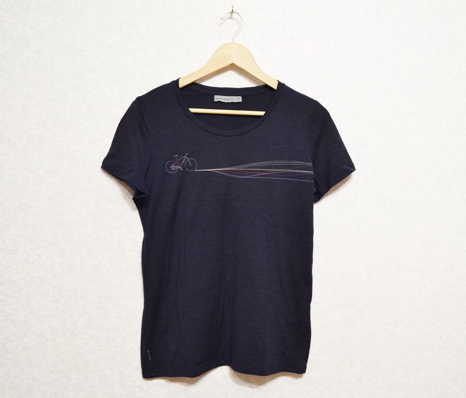 Icebreaker Icebreaker Merino Wool T-Shirt Cadence Paths Womens Size M Size M / US 6-8 / IT 42-44 - 1 Thumbnail