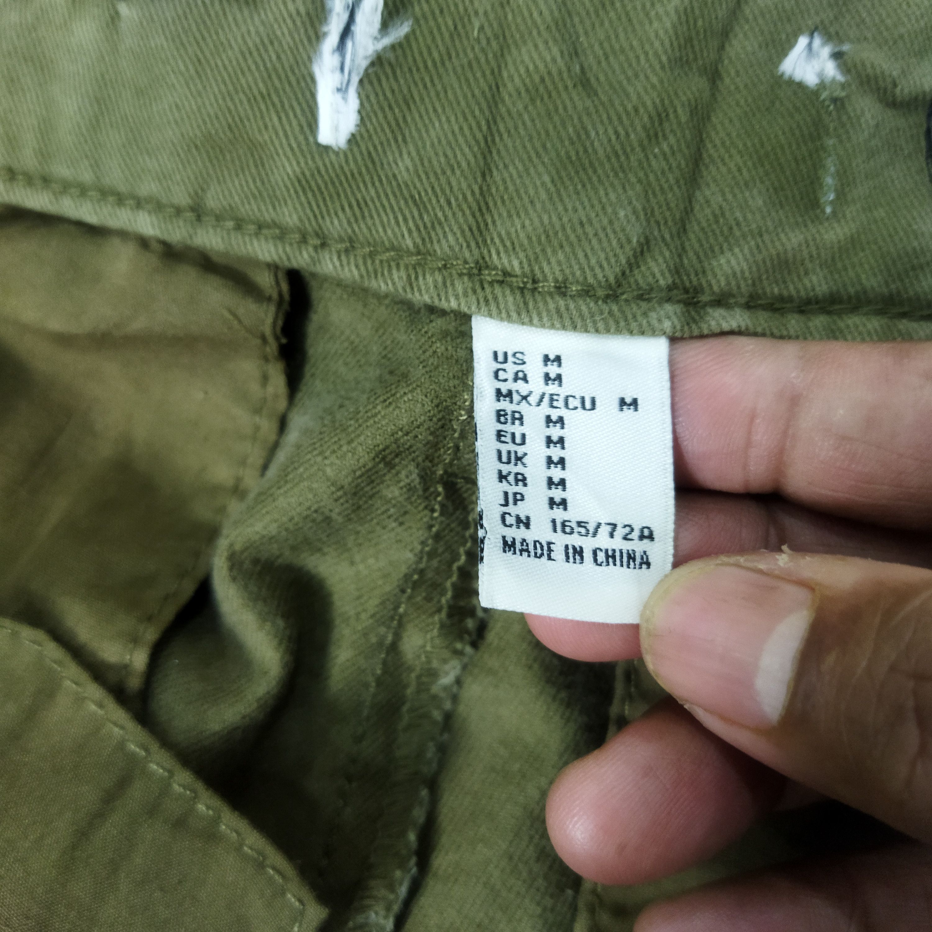 Japanese Brand JAPANESE BRAND BAGGY CARGO PANTS Size US 30 / EU 46 - 8 Thumbnail