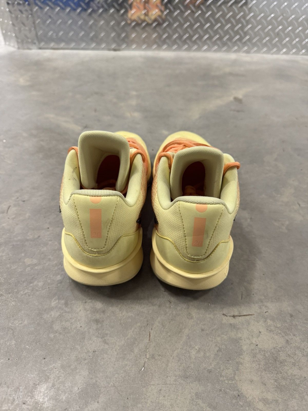 Nike Nike Sabrina 2 WMNS All Star Size 11.5W Size US 11.5 / IT 41.5 - 5 Thumbnail