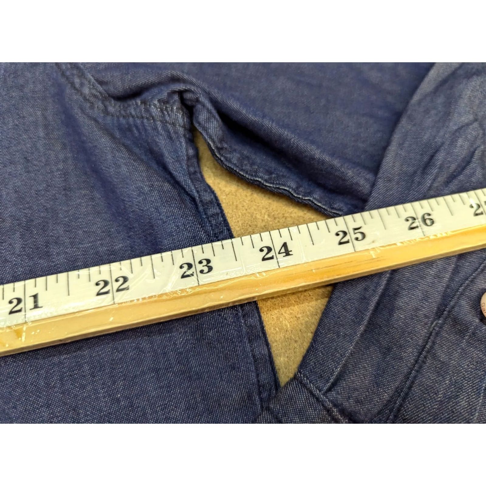 Denime Audes Gamestop Zing Pop Culture Button Up Shirt Denim L Australia Men Blue Cotton Denim Shirt Long Sleeve Button-Up Casual Pocketed collared Mens 90s? Size US L / EU 52-54 / 3 - 6 Thumbnail