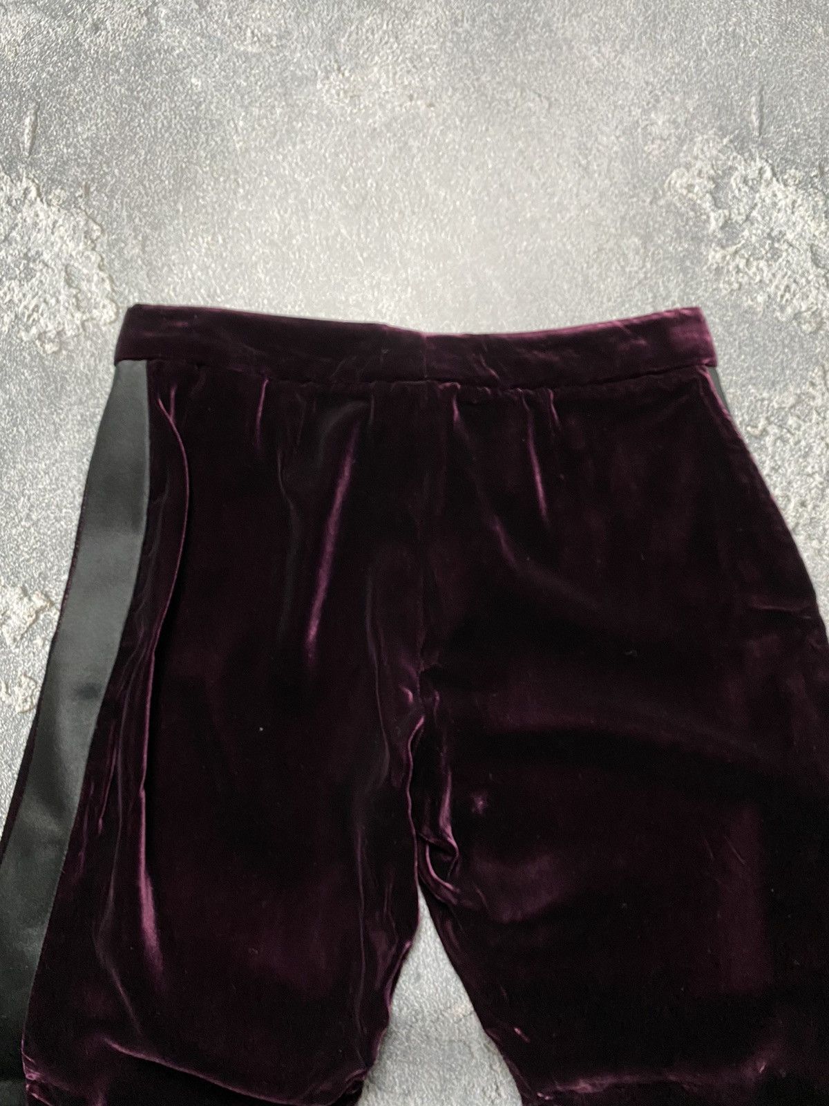 Tom Ford Tom Ford Midnight Purple Velvet black side stripes pants Size 27" / US 4 / IT 40 - 12 Thumbnail