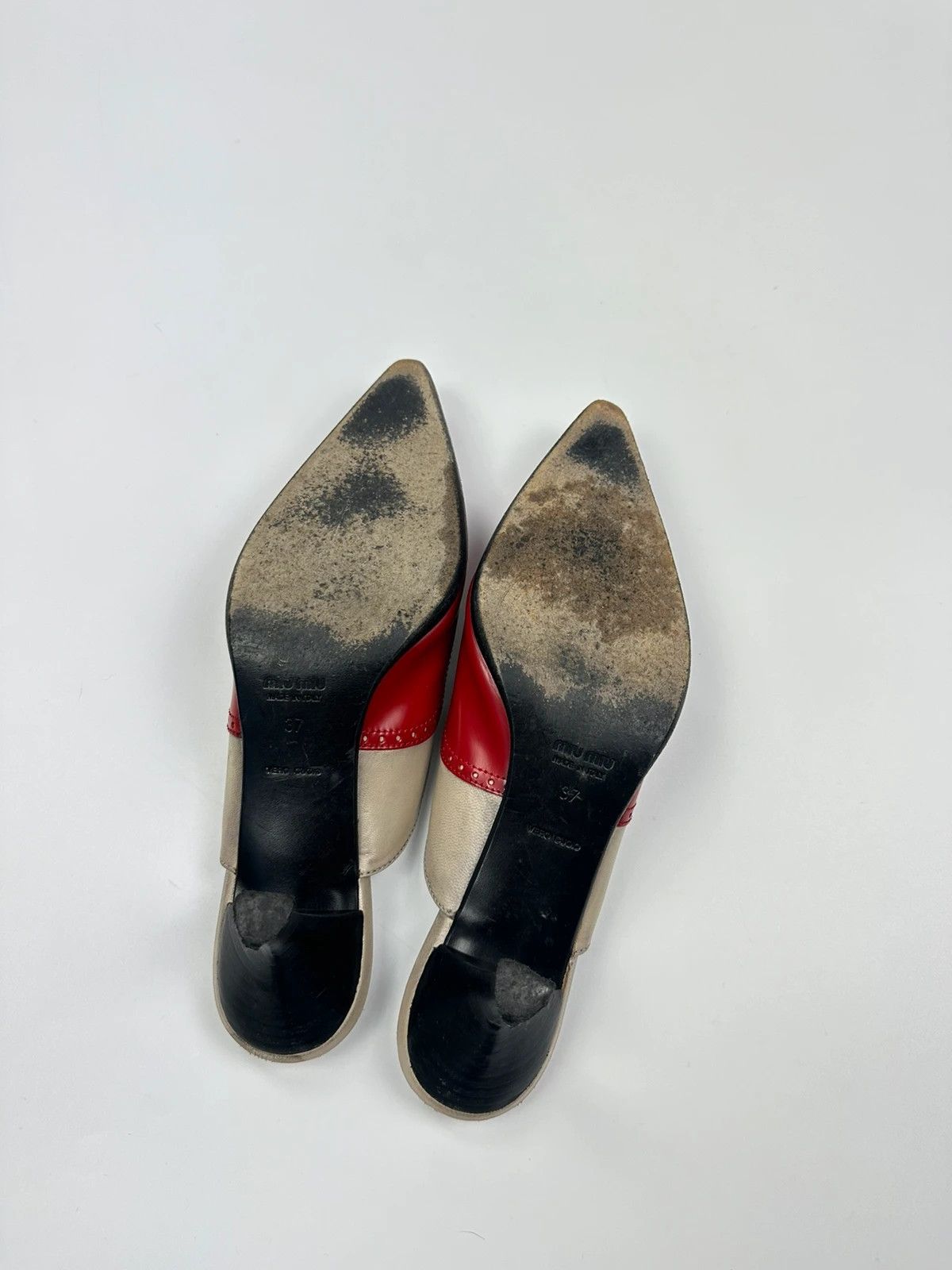 Miu Miu Miu Miu 90’s Red Leather Mules Pumps Kitten Heels Size US 6 / IT 36 - 11 Thumbnail