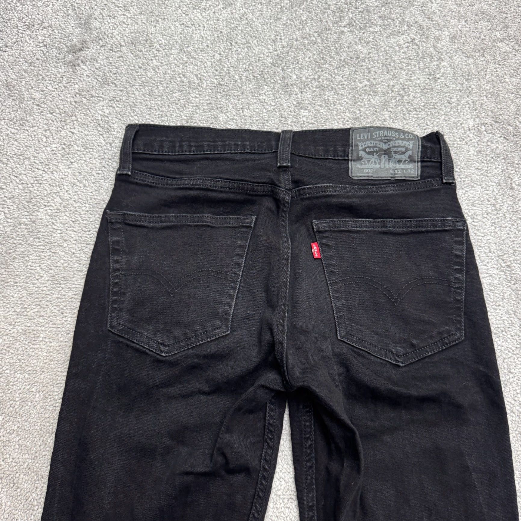 Levi's Levi's 502 Jeans Regular Taper Denim Mens 31x32 Black Dark Wash Cotton 5-Pocket USA Logo Casual Size US 31 - 4 Thumbnail