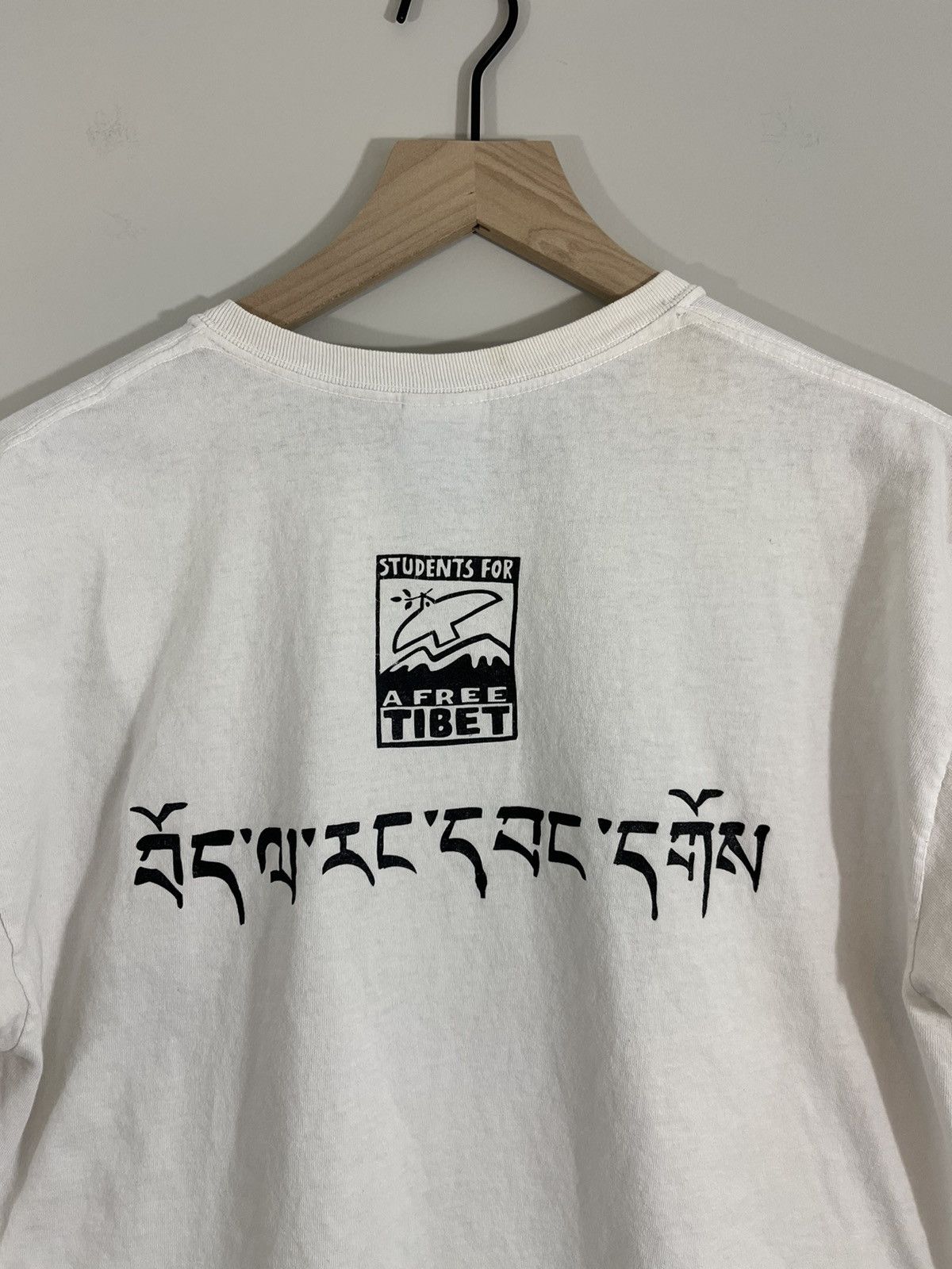 Vintage Distressed Tibet Dragon Graphic Tee Size US L / EU 52-54 / 3 - 9 Thumbnail