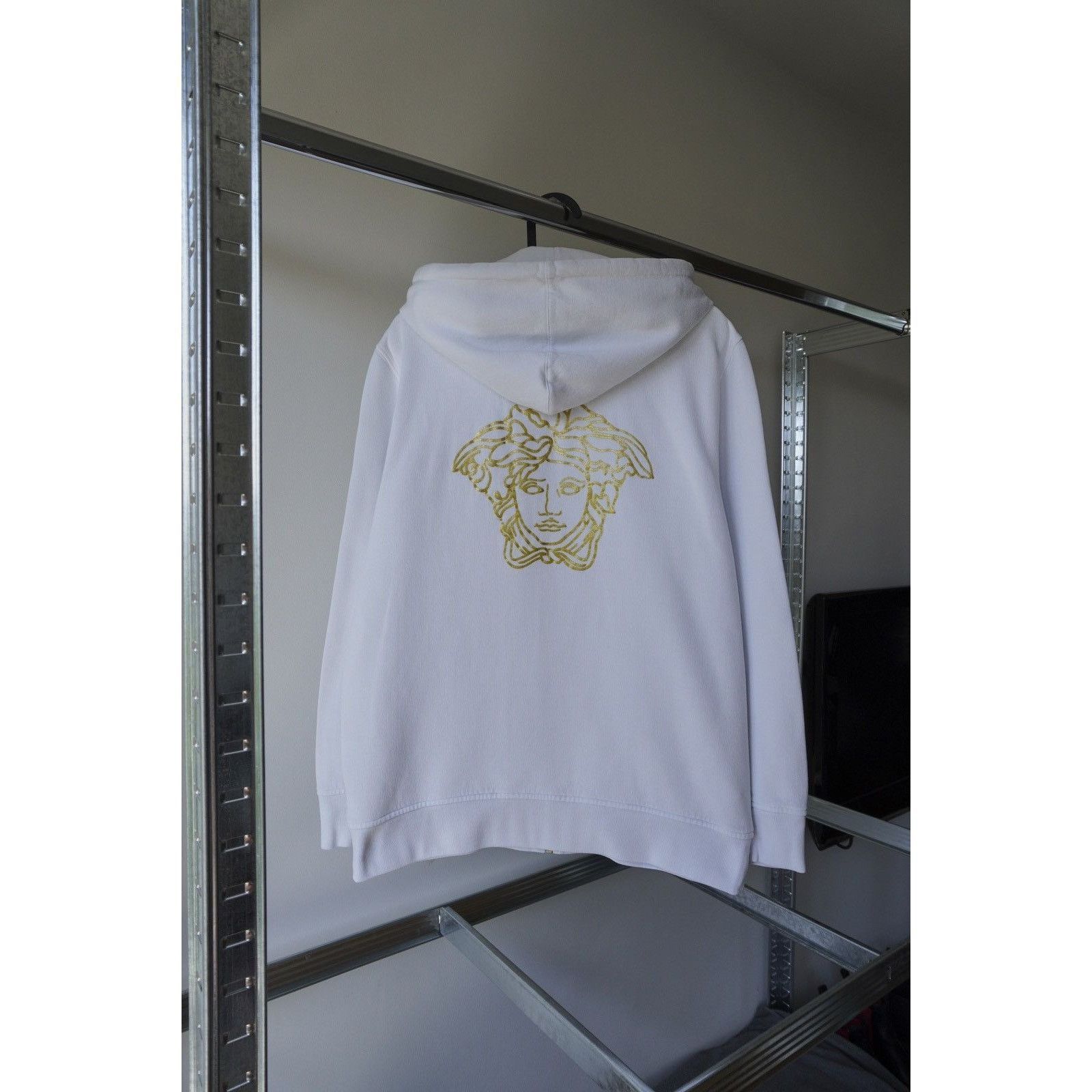 Versace Versace big gold medusa white zip hoodie Size US S / EU 44-46 / 1 - 1 Thumbnail