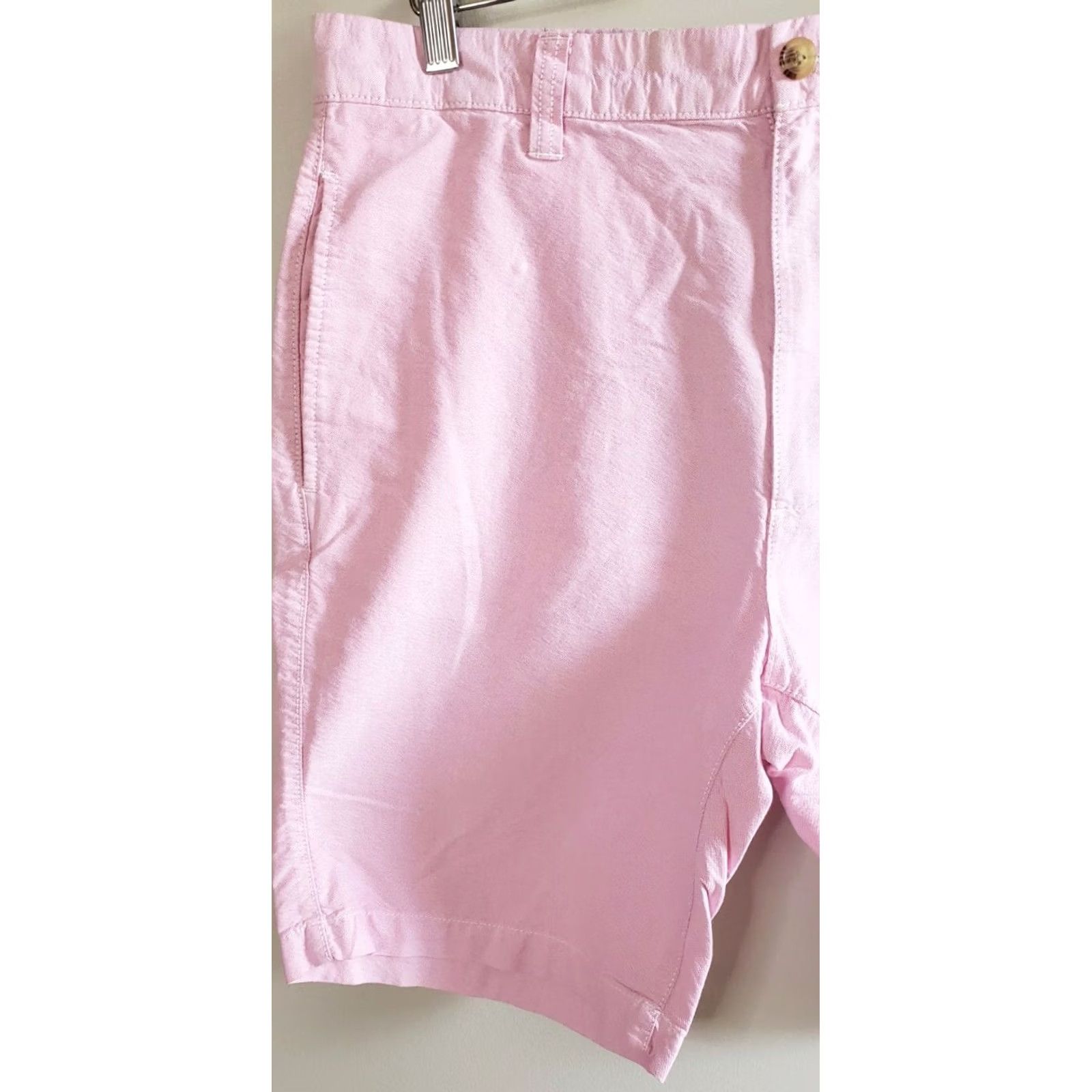 Chaps Chaps Bermuda Shorts Mens 34 Pink Light Weight Cotton 5 Pockets Flat Front Zip Button Classic 9 Inseam Regular Size W34 Size US 34 / EU 50 - 3 Thumbnail