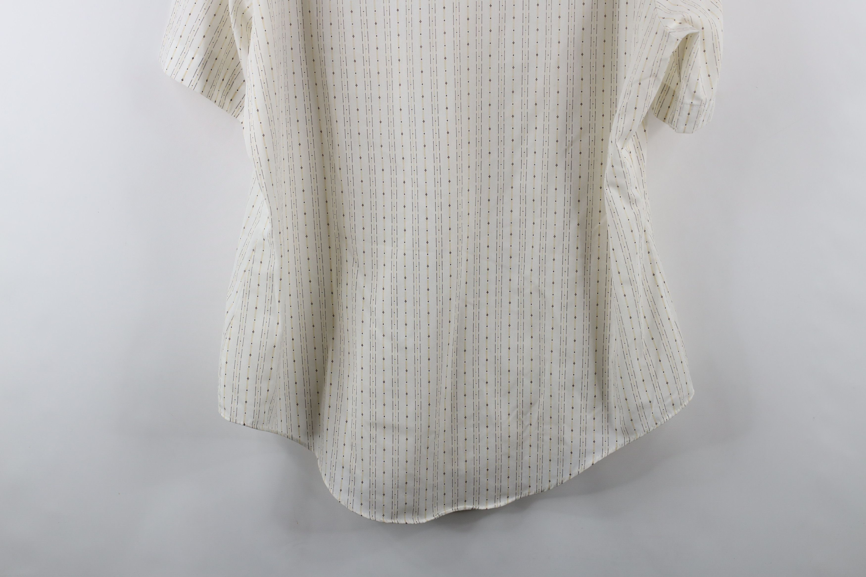 Vintage Vintage 70s Streetwear Sheer Short Sleeve Button Shirt Size US M / EU 48-50 / 2 - 13 Thumbnail