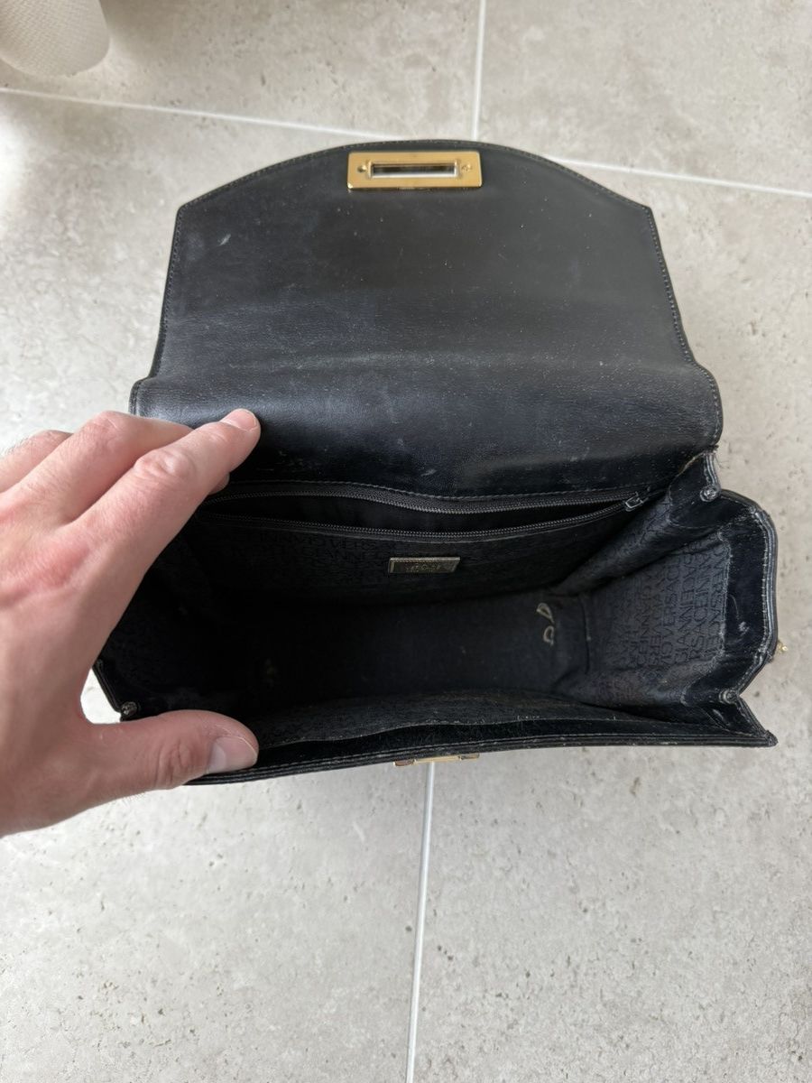 Versace Vintage Versace Black Leather Gold Shoulder Bag Size ONE SIZE - 10 Thumbnail