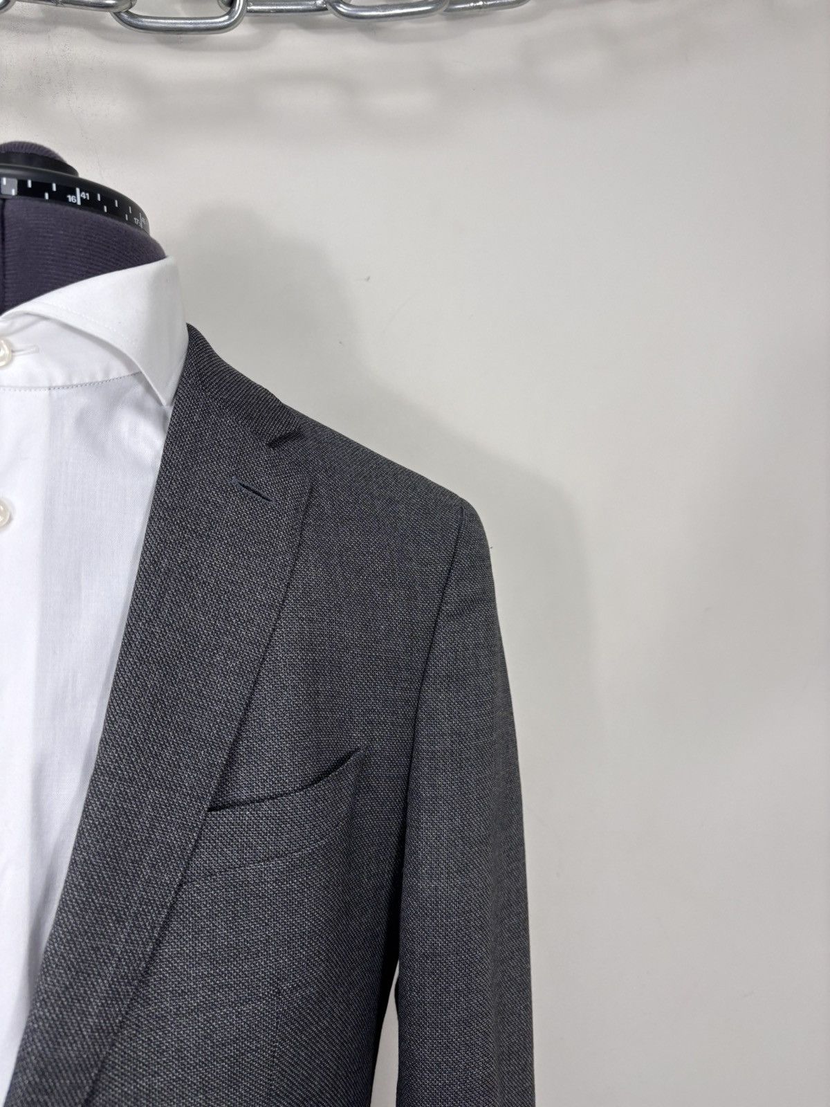 Hugo Boss Hugo Boss Men’s Grey Drago Super 120 Wool Blazer Jacket Size 38R - 3 Thumbnail