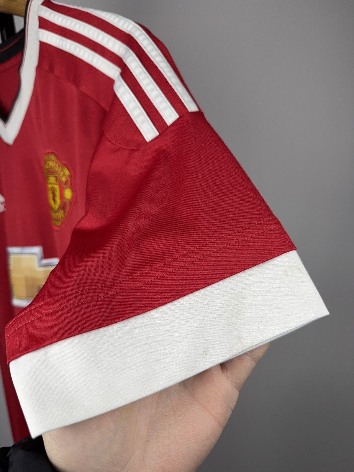 Adidas 2015 Manchester United Adidas Home Jersey ClimaCool Size US M / EU 48-50 / 2 - 15 Thumbnail