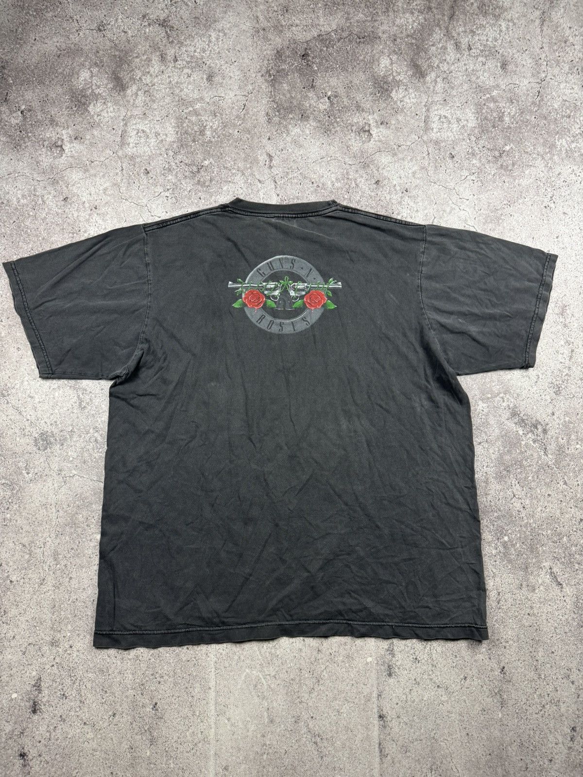 Band Tees Crazy Faded Vintage 90’s Guns N Roses Band oversized T-Shirt Size US XXL / EU 58 / 5 - 5 Thumbnail